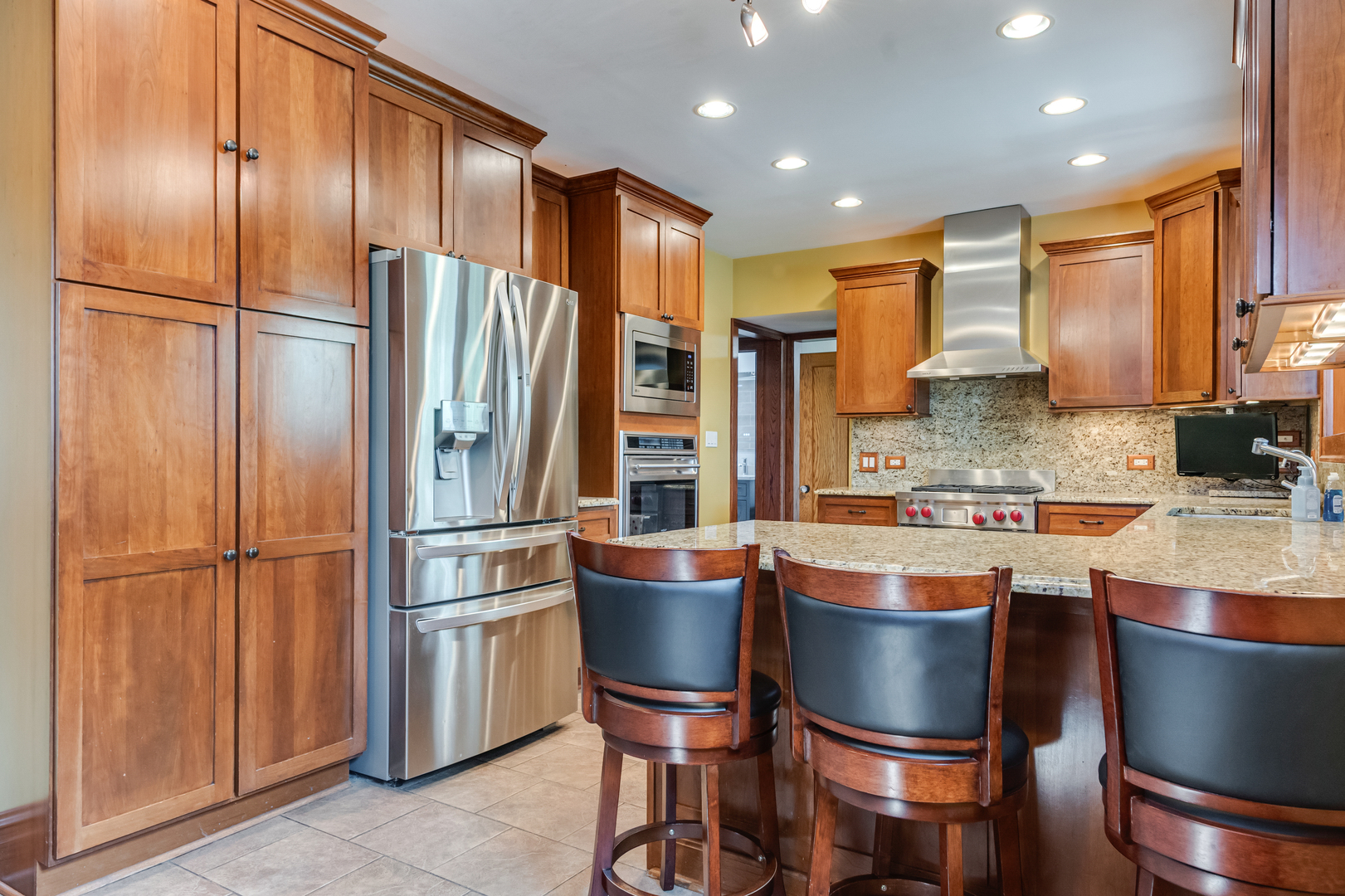 Photo 3 of Single family home for sale at 6100 N Mason Ave, Chicago, IL 60646 | MLS# 12767634 | Listing updated on 2026-09-24