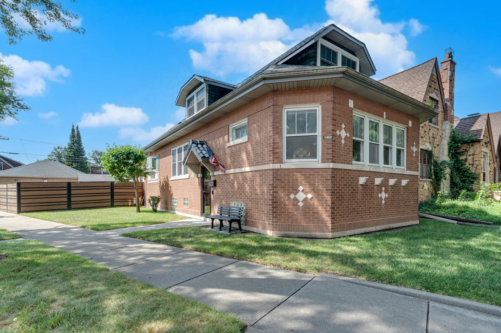 Photo 1 of Single family home for sale at 6100 N Mason Ave, Chicago, IL 60646 | MLS# 12767634 | Listing updated on 2026-09-24