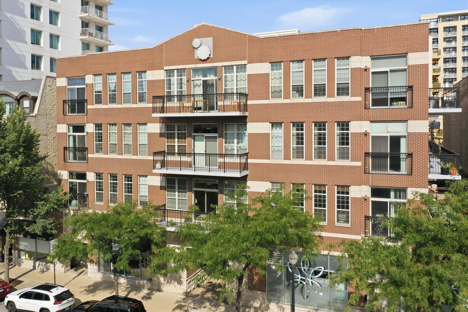 Photo 1 of Townhouse for sale at 1919 S Michigan Ave #208, Chicago, IL 60616 | MLS# 12768181 | Listing updated on 2026-09-24