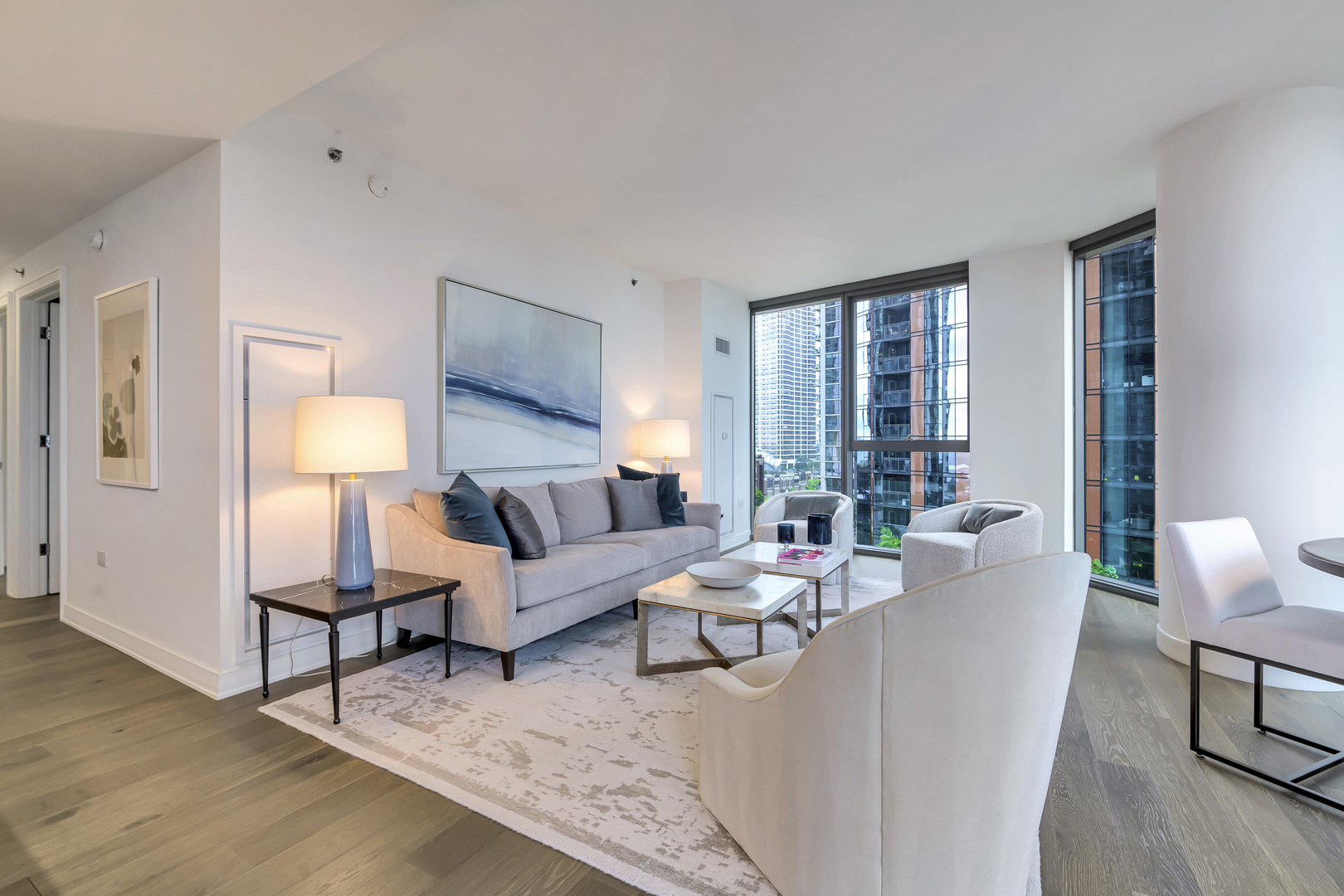 Photo 4 of Condo for sale at 211 N Harbor Dr #3009, Chicago, IL 60601 | MLS# 12768188 | Listing updated on 2026-09-24