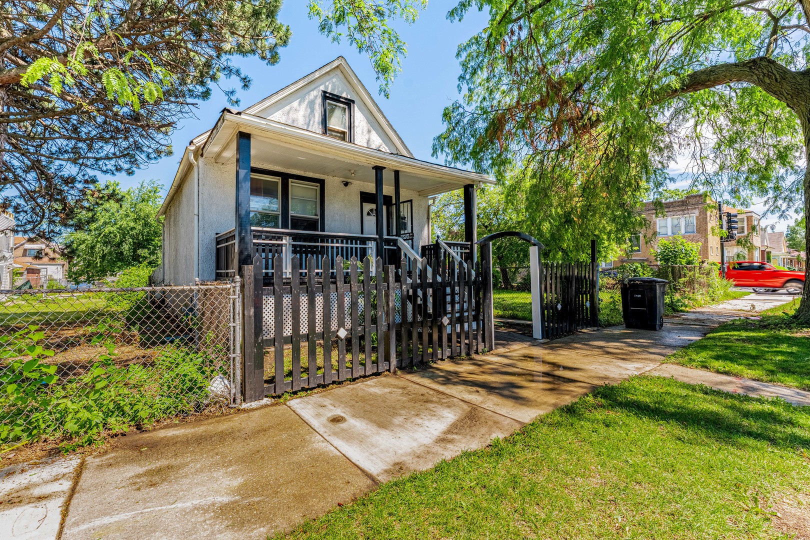 Photo 3 of Single family home for sale at 7553 S Saint Lawrence Ave, Chicago, IL 60619 | MLS# 12768230 | Listing updated on 2026-09-24