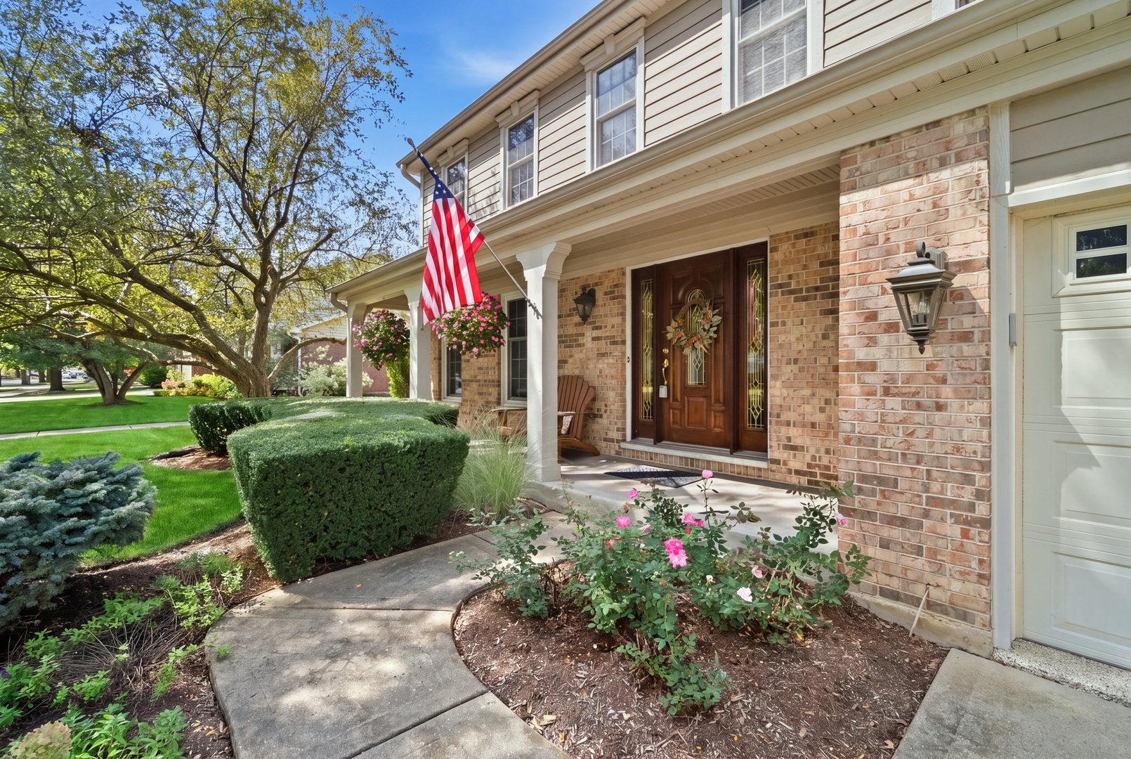 Photo 1 of Single family home for sale at 1410 E Eton Dr, Arlington Heights, IL 60004 | MLS# 12768602 | Listing updated on 2026-09-24