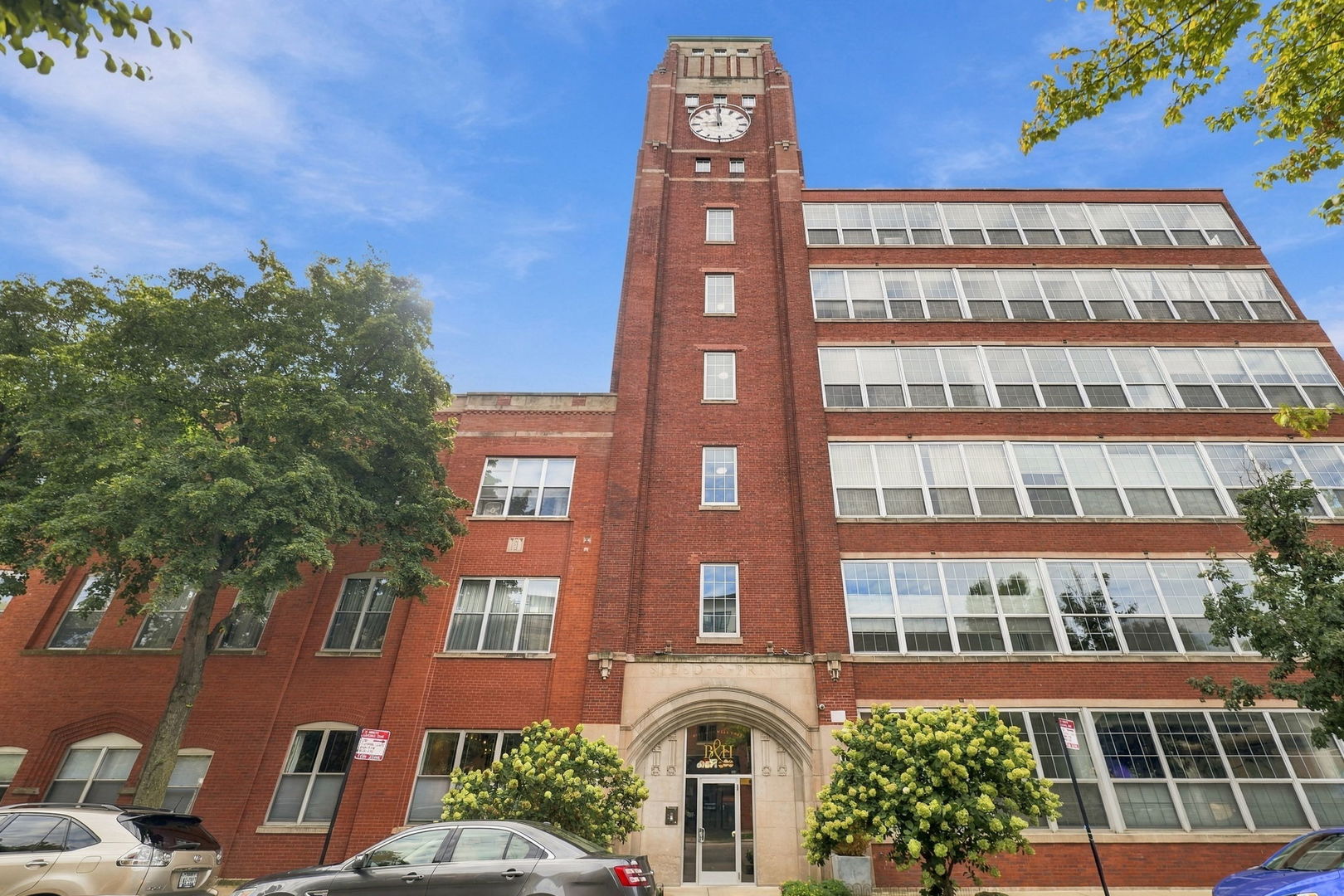 Condo for sale at 1801 W Larchmont Ave #214, Chicago, IL 60613 | MLS# 12768645