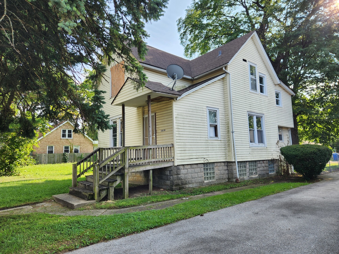 Single family home for sale at 10230 S Lowe Ave, Chicago, IL 60628 | MLS# 12768661