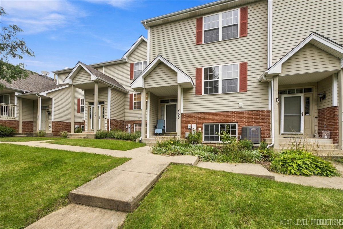 Photo 1 of Condo for sale at 453 E Willow St #453, Elburn, IL 60119 | MLS# 12768756 | Listing updated on 2026-09-24