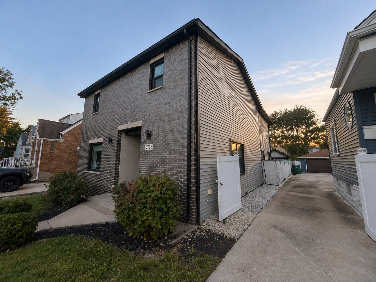 Photo 2 of Single family home for sale at 8736 S Richmond Ave, Evergreen Park, IL 60805 | MLS# 12779693 | Listing updated on 2026-10-08