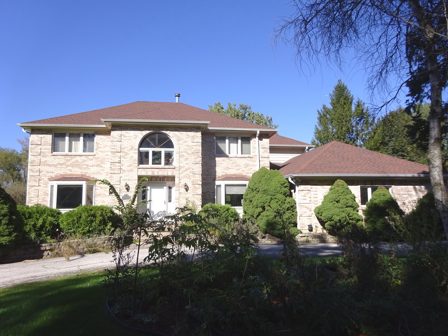 Single family home for sale at 180 Wood St, Inverness, IL 60010 | MLS# 12779779