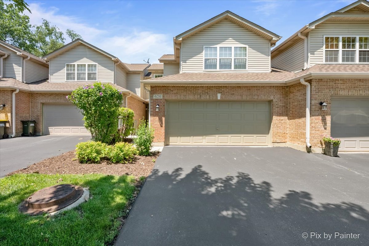 Photo 1 of Townhouse for sale at (Undisclosed), Roselle, IL 60172 | MLS# 12780006 | Listing updated on 2026-10-08