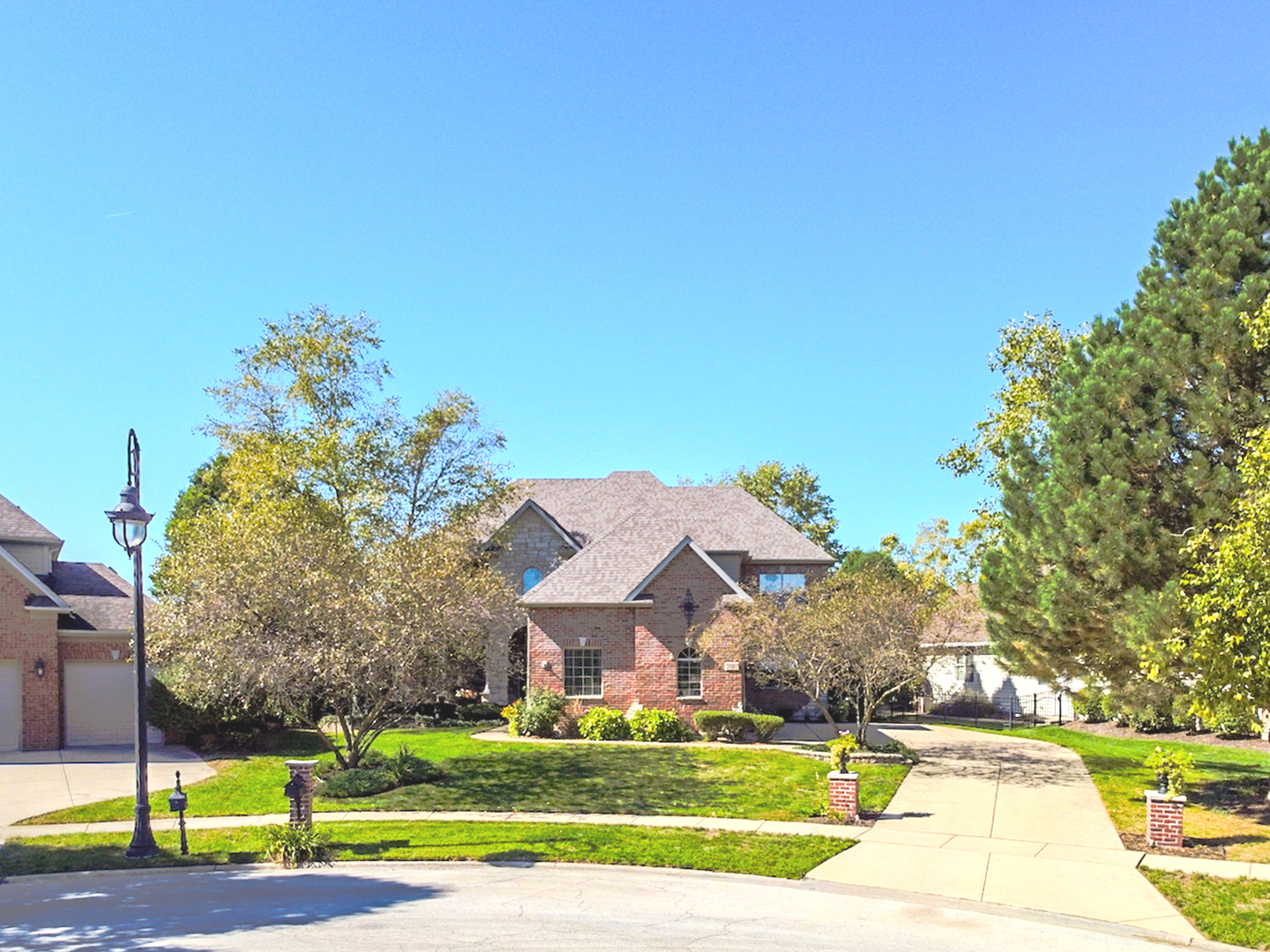 Photo 1 of Single family home for sale at 21402 S Majestic Pine St, Shorewood, IL 60404 | MLS# 12792226 | Listing updated on 2026-10-24