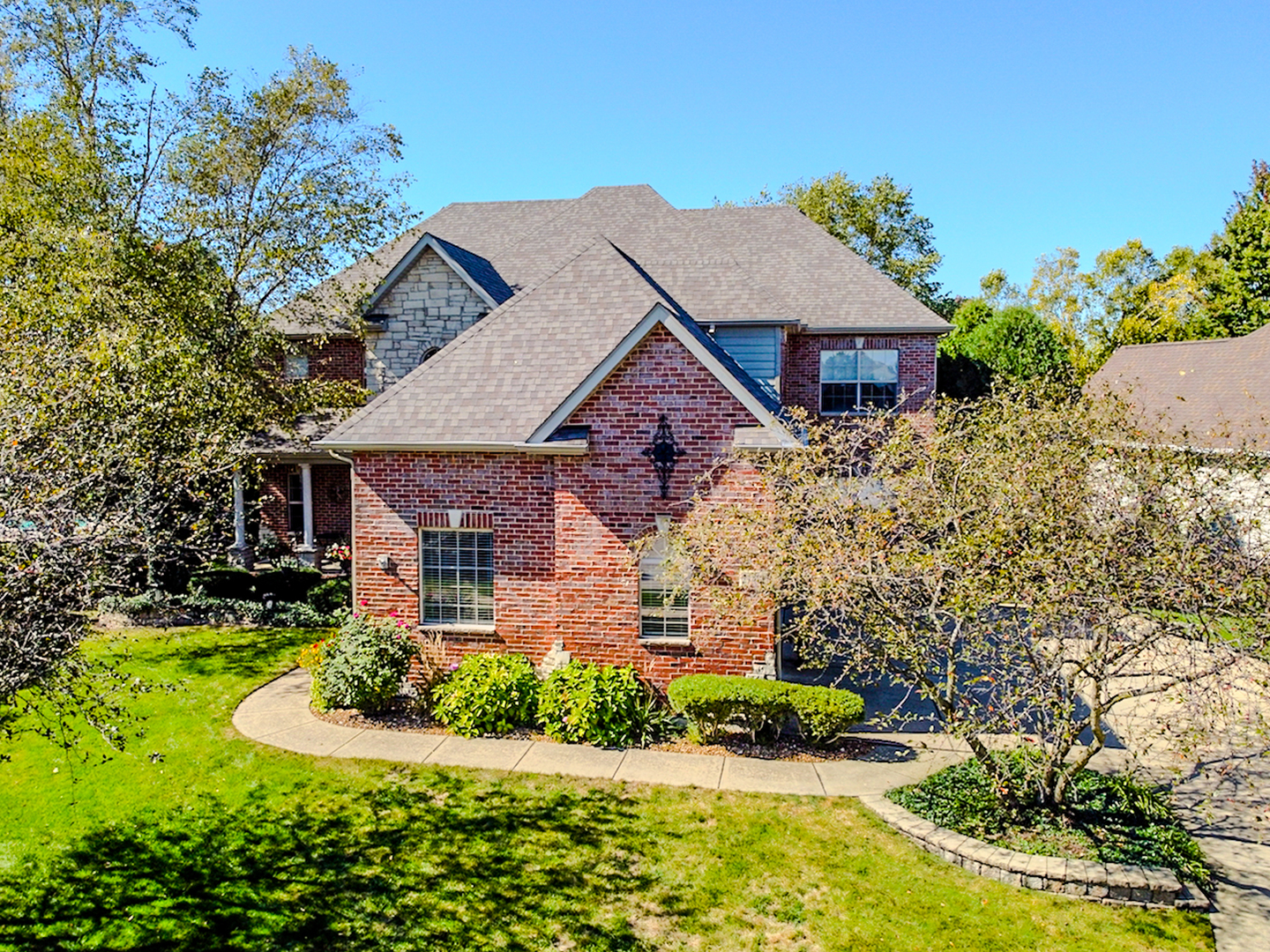 Photo 3 of Single family home for sale at 21402 S Majestic Pine St, Shorewood, IL 60404 | MLS# 12792226 | Listing updated on 2026-10-24
