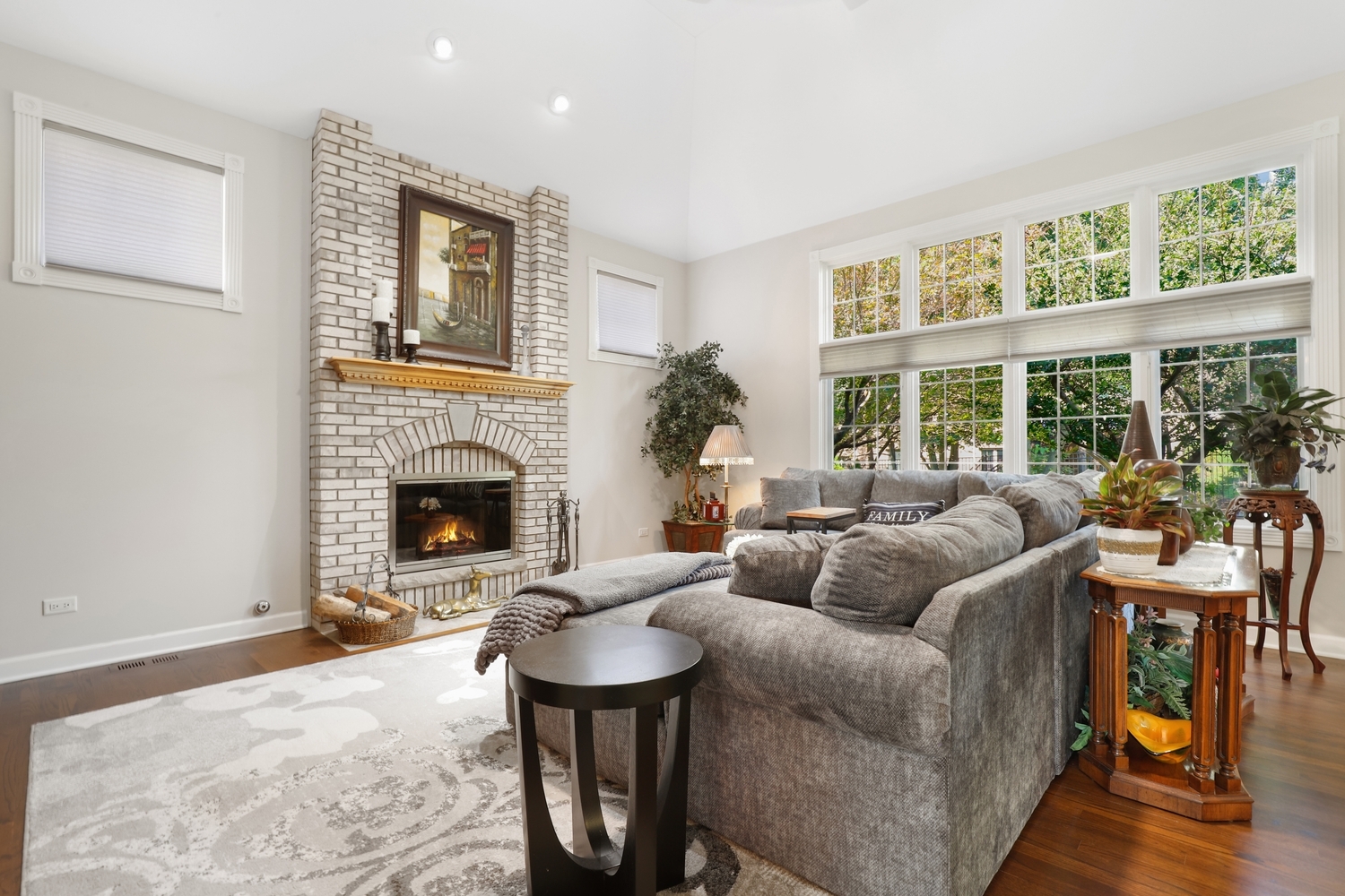 Photo 4 of Single family home for sale at 10430 Great Egret Dr, Orland Park, IL 60467 | MLS# 12795748 | Listing updated on 2026-10-28