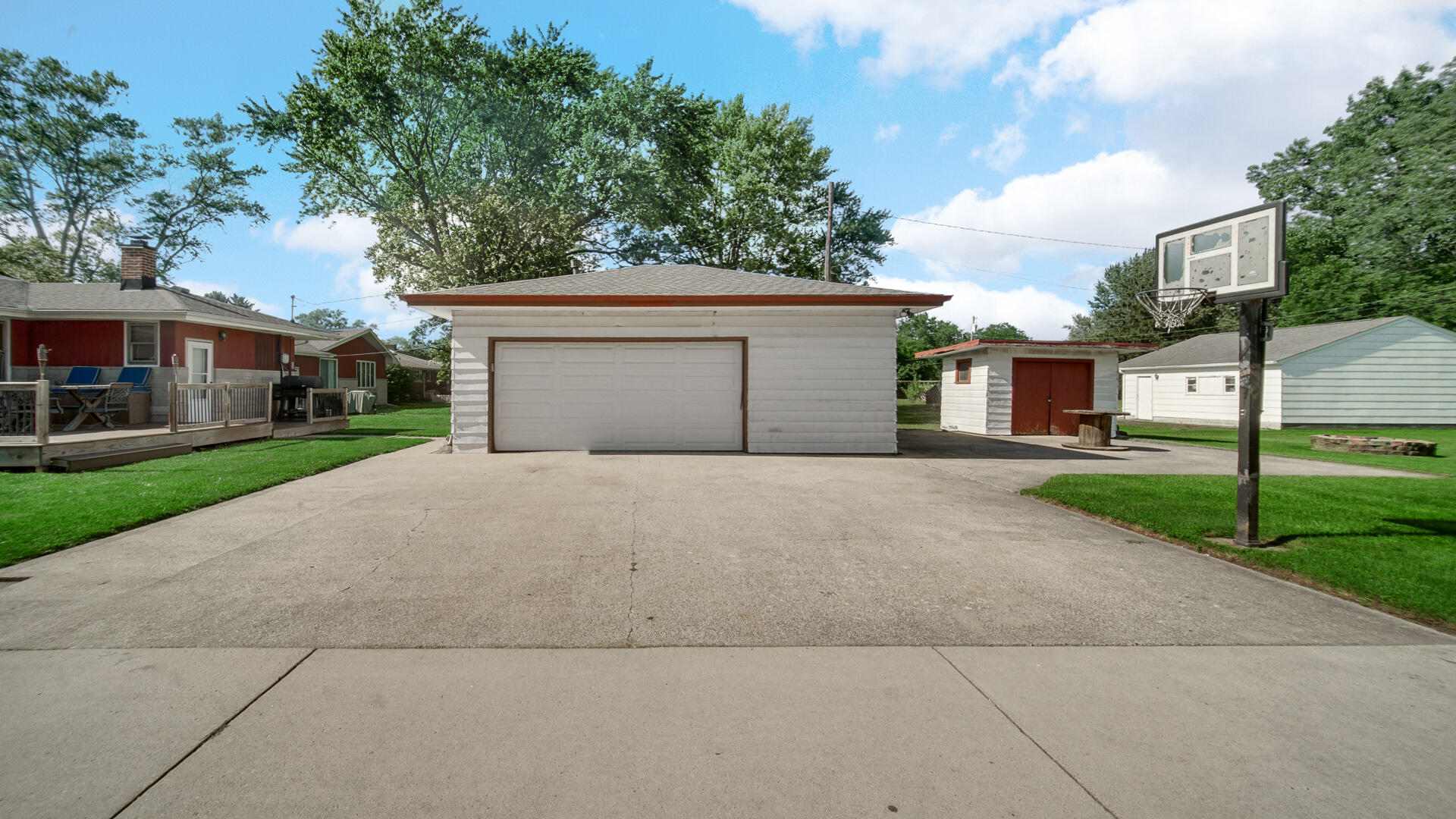 Photo 3 of Sale Pending at 501 N Ohio St, Hobart, IN 46342 | MLS# 842287 | Listing updated on 2026-09-21