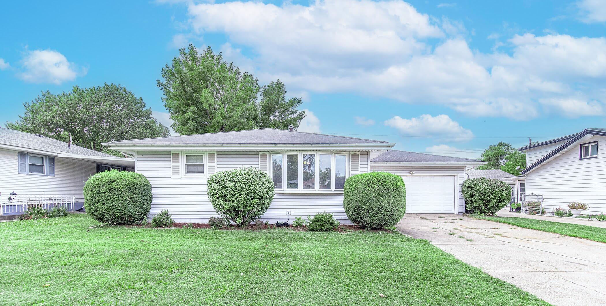 Photo 1 of Single family home for sale at 6286 California St, Hobart, IN 46342 | MLS# 845382 | Listing updated on 2026-09-21