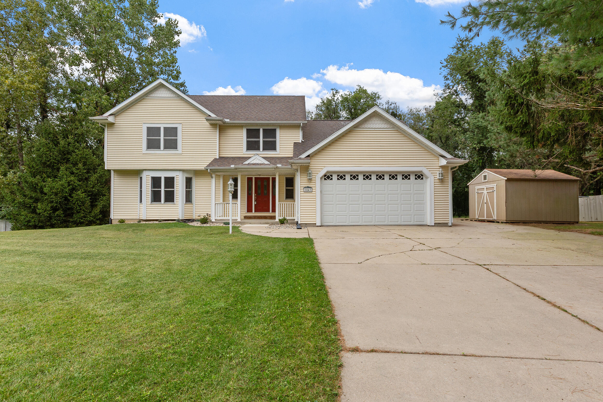 Photo 1 of Single family home for sale at 1843 N Pine Ridge Dr, La Porte, IN 46350 | MLS# 845648 | Listing updated on 2026-09-21