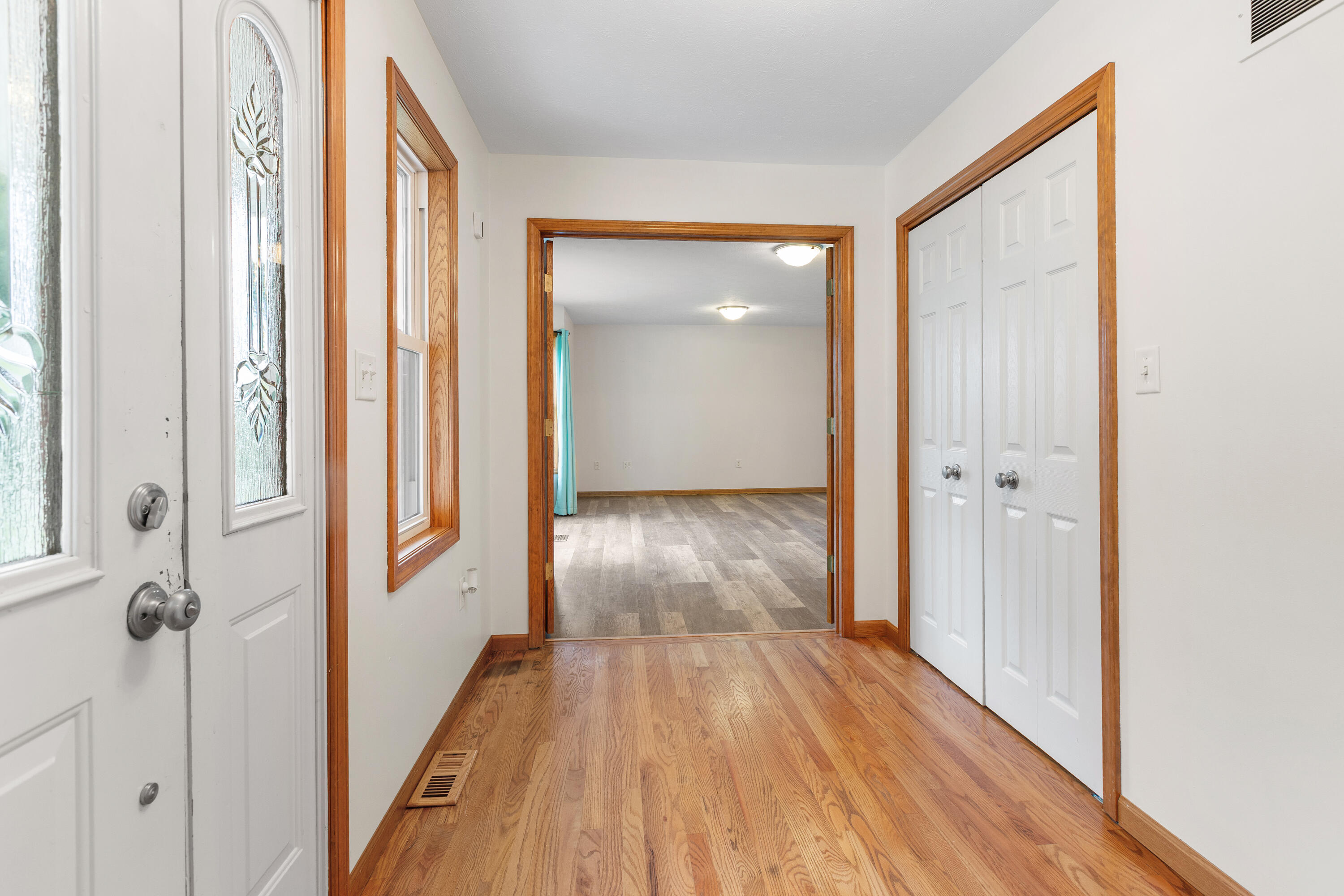 Photo 3 of Single family home for sale at 1843 N Pine Ridge Dr, La Porte, IN 46350 | MLS# 845648 | Listing updated on 2026-09-21