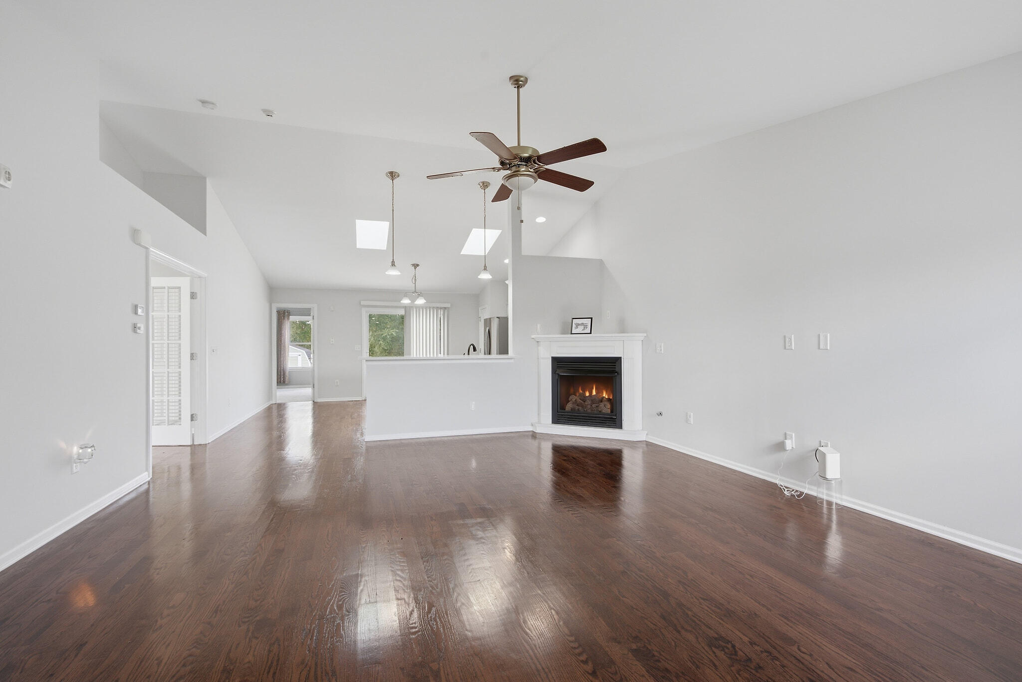Photo 2 of Multi family home for sale at 7650 Harrison St, Merrillville, IN 46410 | MLS# 846364 | Listing updated on 2026-10-07