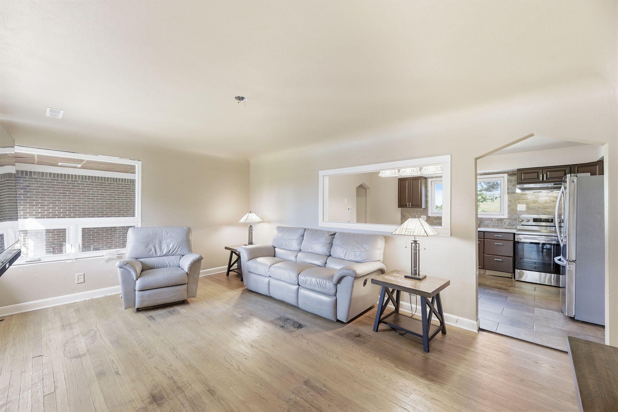 Photo 4 of Single family home for sale at 4504 E 73rd Avenue, Merrillville, IN 46410 | MLS# 846765 | Listing updated on 2026-10-15
