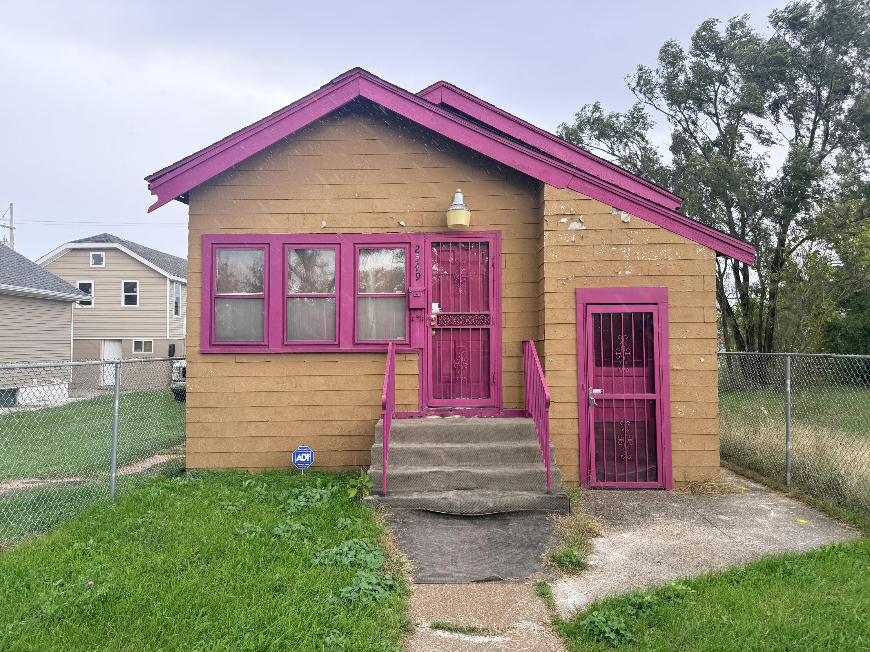 Single family home for sale at 2549 Washington St, Gary, IN 46407 | MLS# 847300