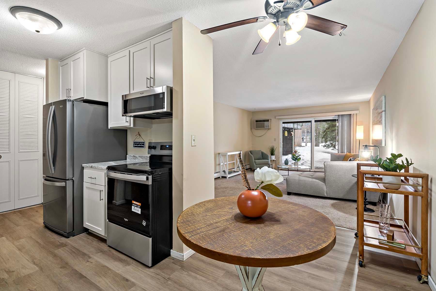 Photo 2 of Condo for sale at 2800 Hamline Ave N #112, Saint Paul, MN 55113 | MLS# 6821295 | Listing updated on 2026-10-23