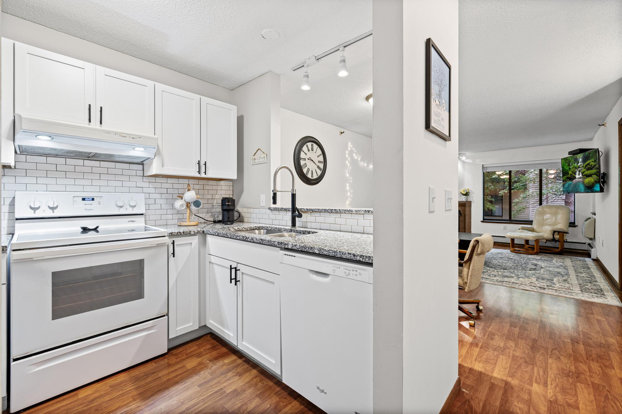 Photo 2 of Condo for sale at 7618 York Ave S #1218, Minneapolis, MN 55435 | MLS# 7003574 | Listing updated on 2026-10-25