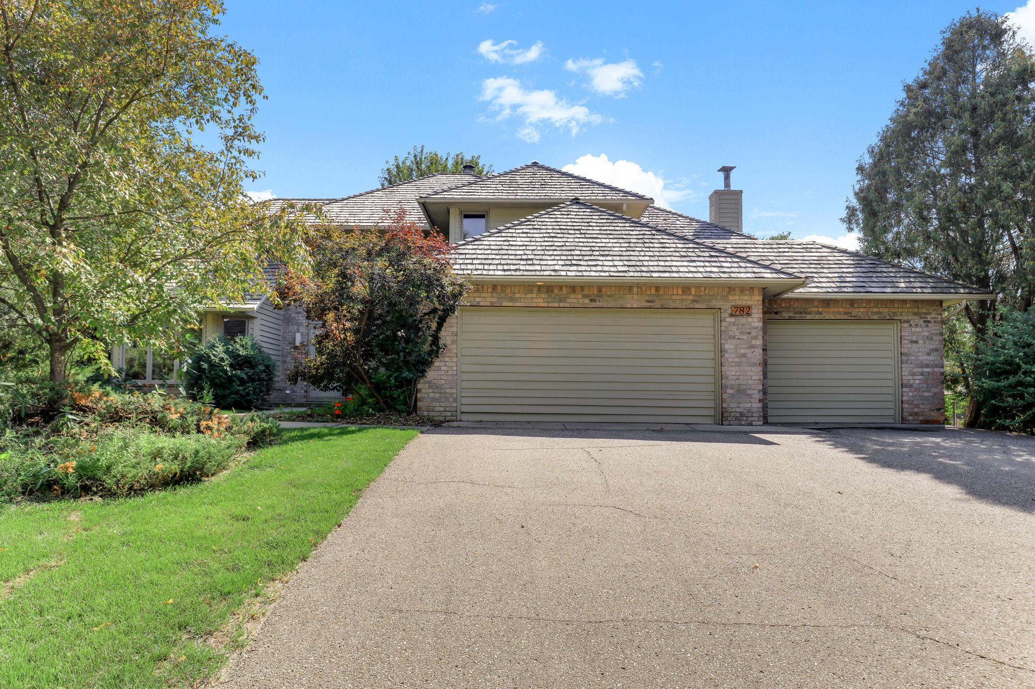 Photo 1 of Single family home for sale at 782 Evergreen Knls, Saint Paul, MN 55118 | MLS# 7033115 | Listing updated on 2026-09-21