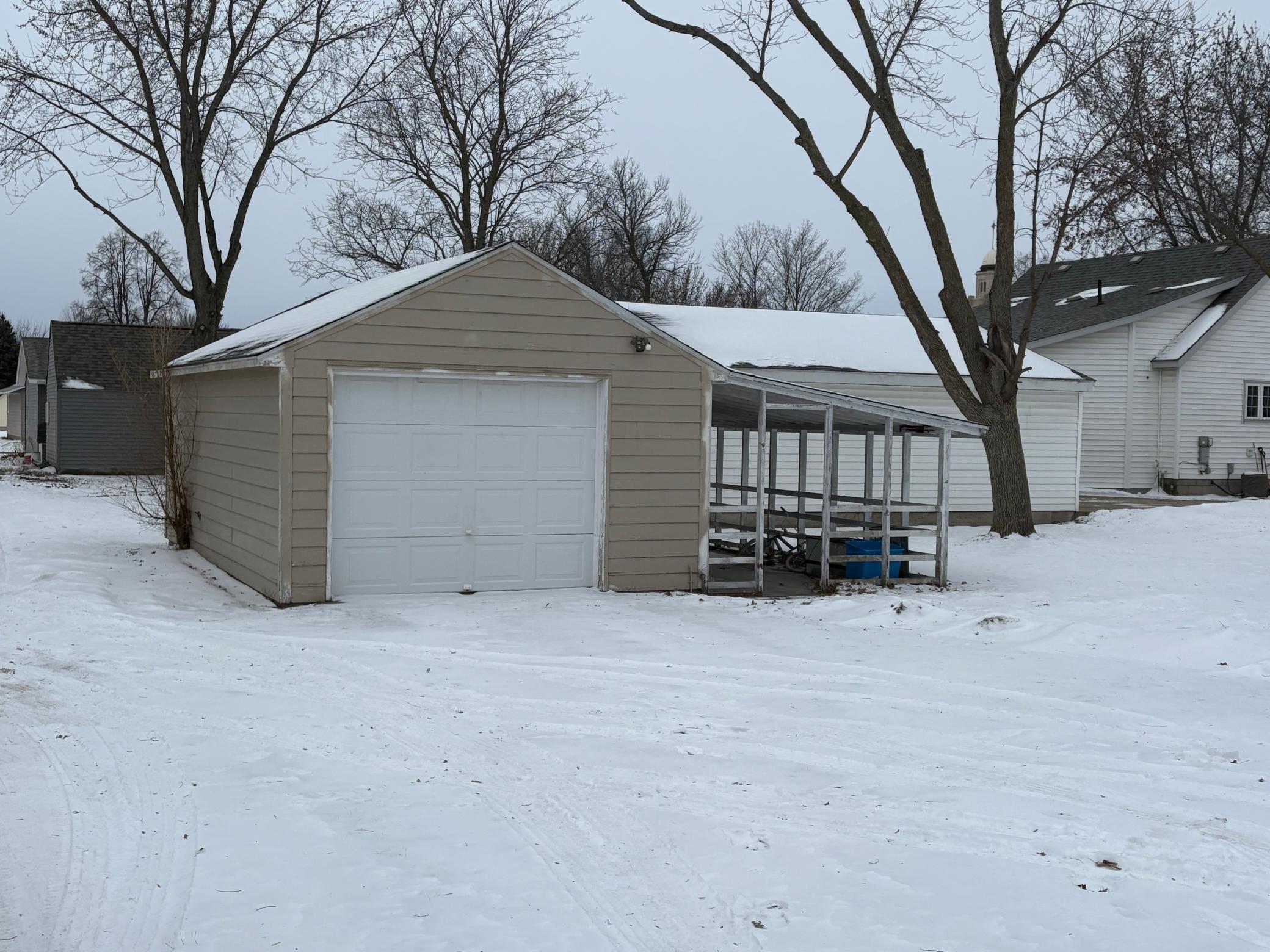 Photo 2 of Single family home for sale at 710 12th Street N, Benson, MN 56215 | MLS# 7045068 | Listing updated on 2026-09-21