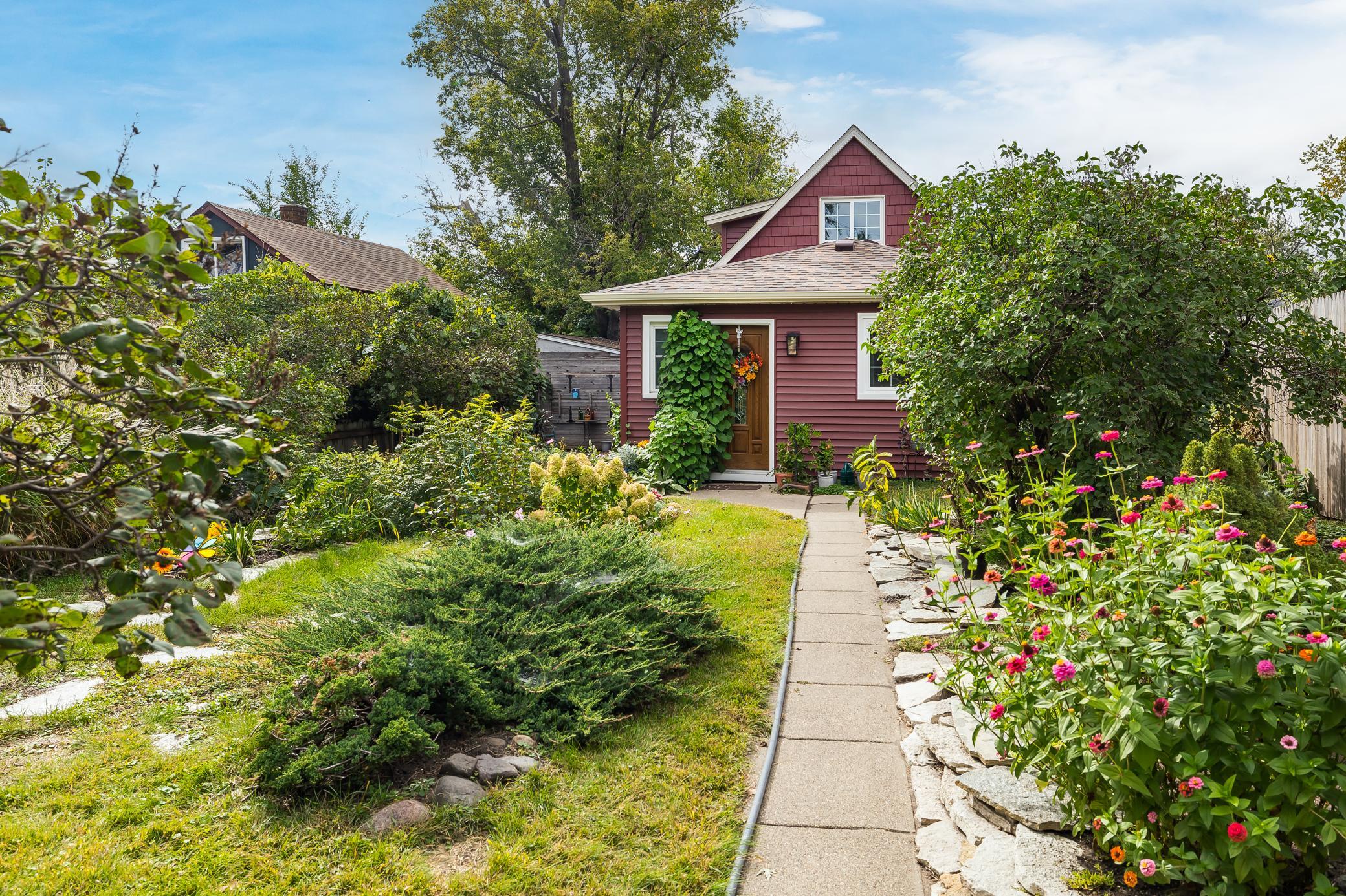 Photo 2 of Single family home for sale at 3466 3rd Street Ne, Minneapolis, MN 55418 | MLS# 7054049 | Listing updated on 2026-09-21