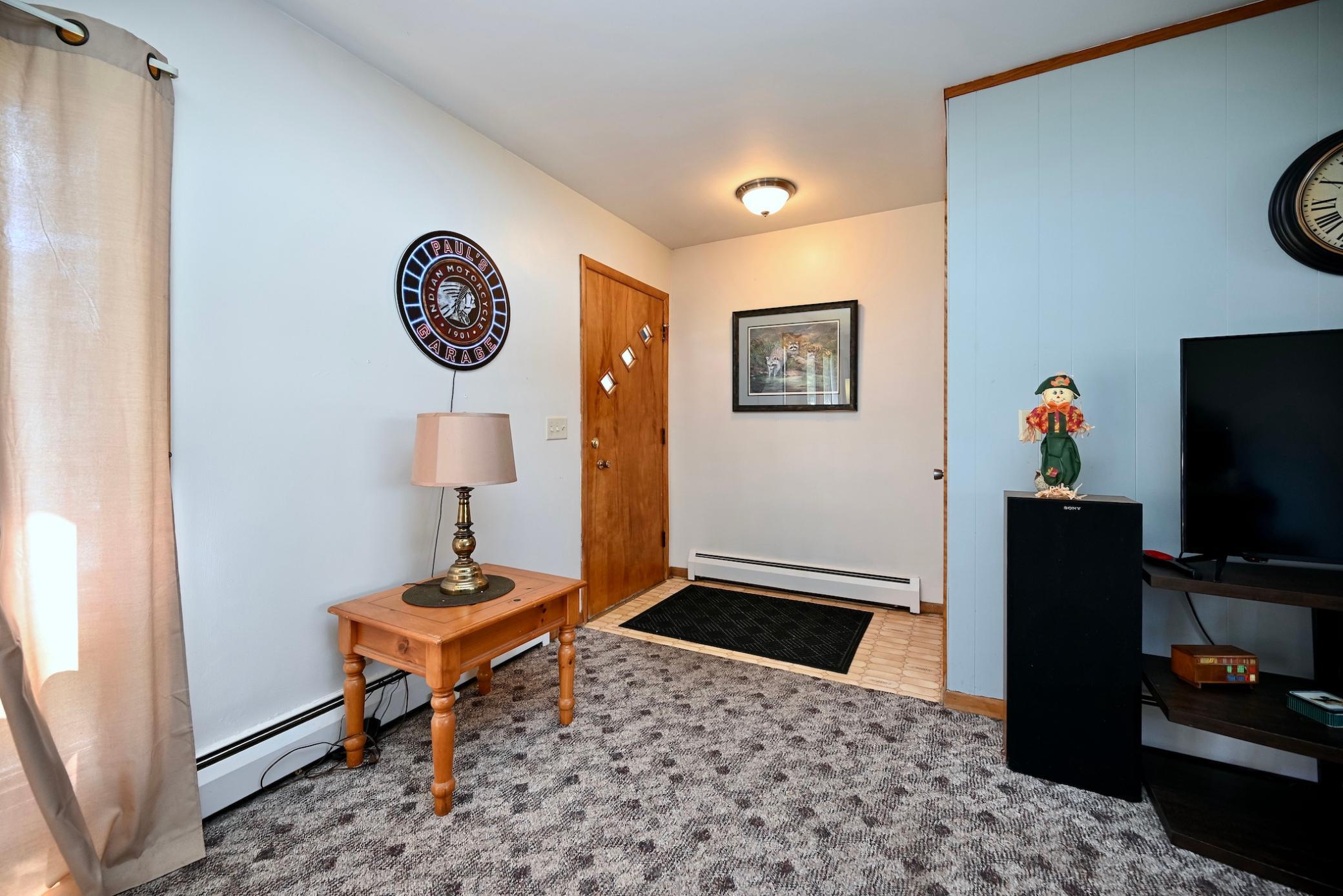 Photo 2 of Single family home for sale at 1888 Gilmore Ave, Winona, MN 55987 | MLS# 7068974 | Listing updated on 2026-10-23