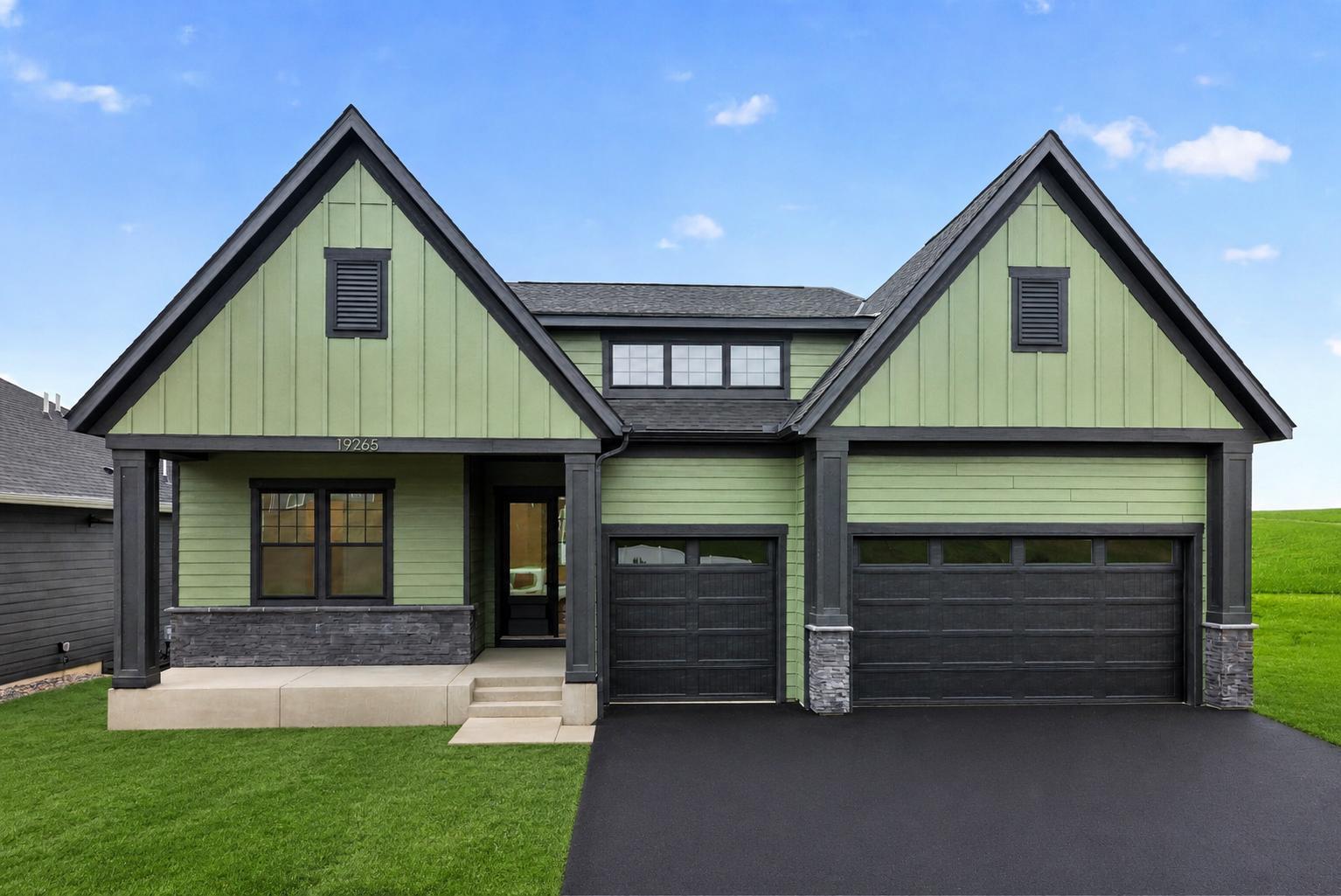 Photo 1 of Single family home for sale at 19265 Everglade Path, Farmington, MN 55024 | MLS# 7075938 | Listing updated on 2026-10-05