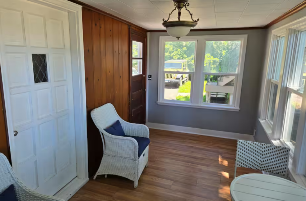 Photo 3 of Single family home for sale at 1844 E Shore Dr, Saint Paul, MN 55109 | MLS# 7081954 | Listing updated on 2026-10-15