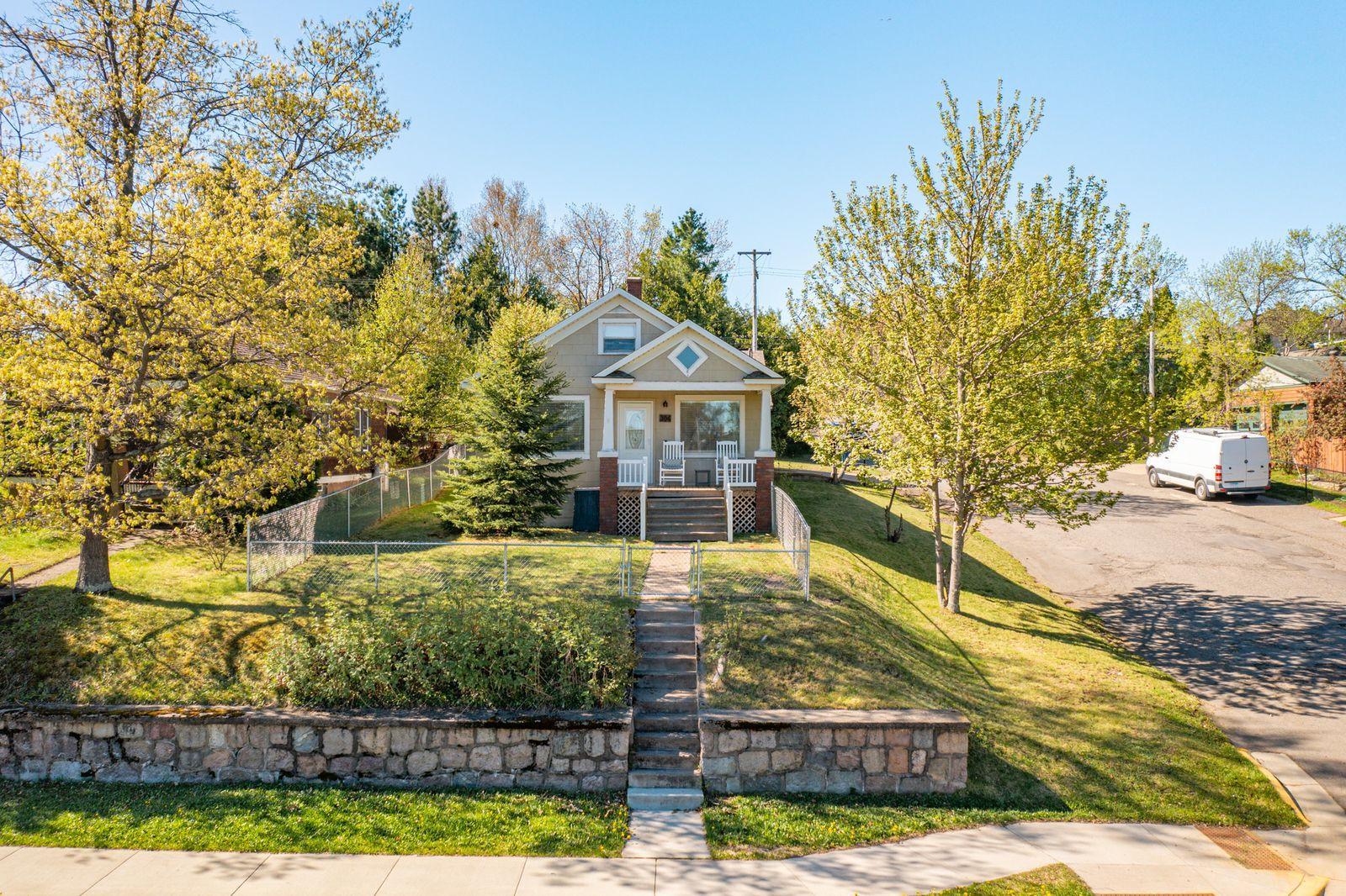 Photo 2 of Sale Pending at 304 E James St Byp, Ely, MN 55731 | MLS# 7084408 | Listing updated on 2026-09-21