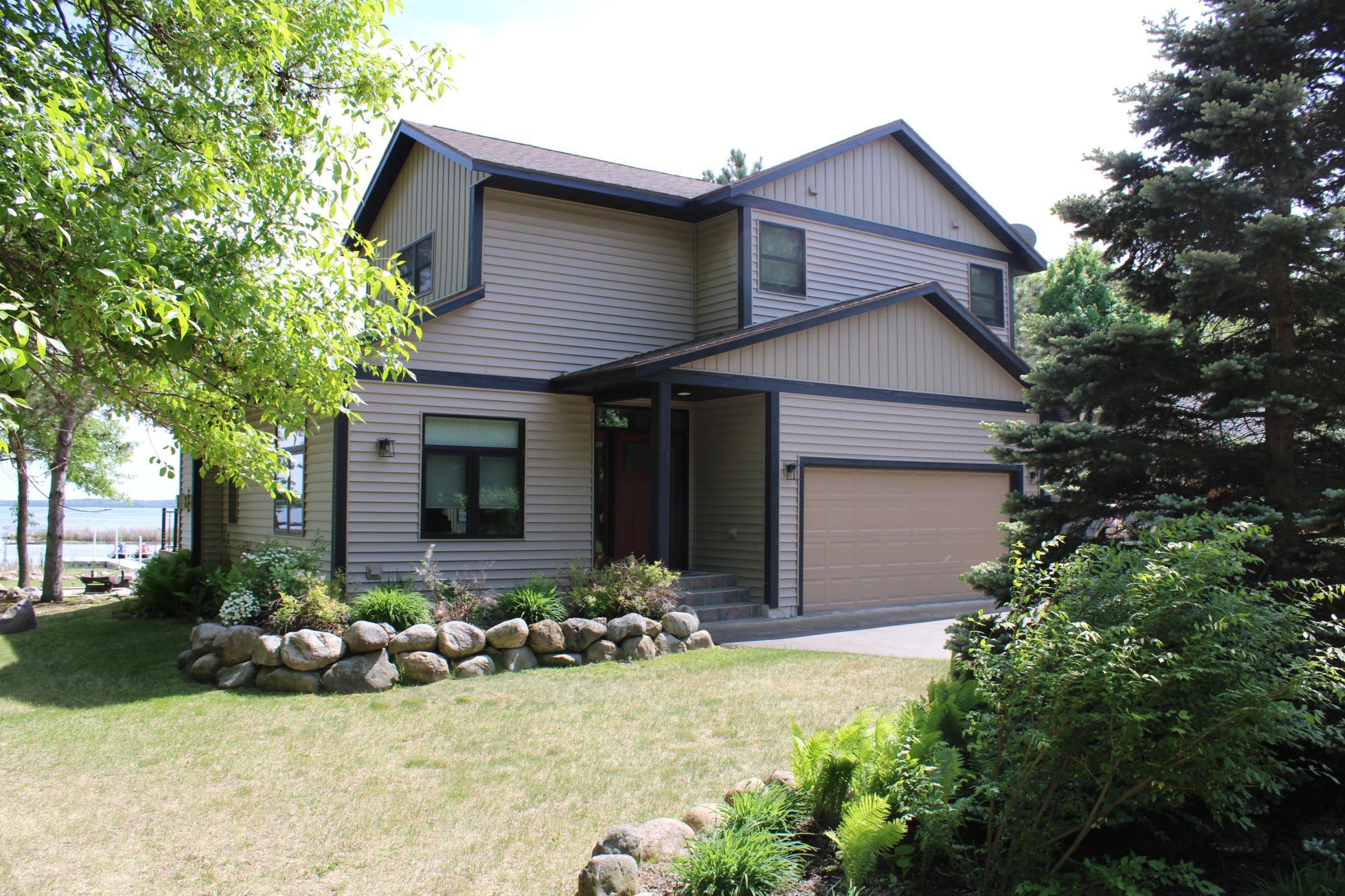 Photo 2 of Single family home for sale at 30906 N Lakeview Dr, Pequot Lakes, MN 56472 | MLS# 7084964 | Listing updated on 2026-09-24