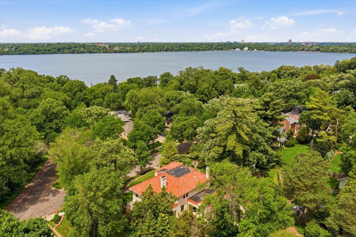 Photo 3 of Mansion for sale at 4753 Humboldt Ave S, Minneapolis, MN 55419 | MLS# 7085356 | Listing updated on 2026-10-25