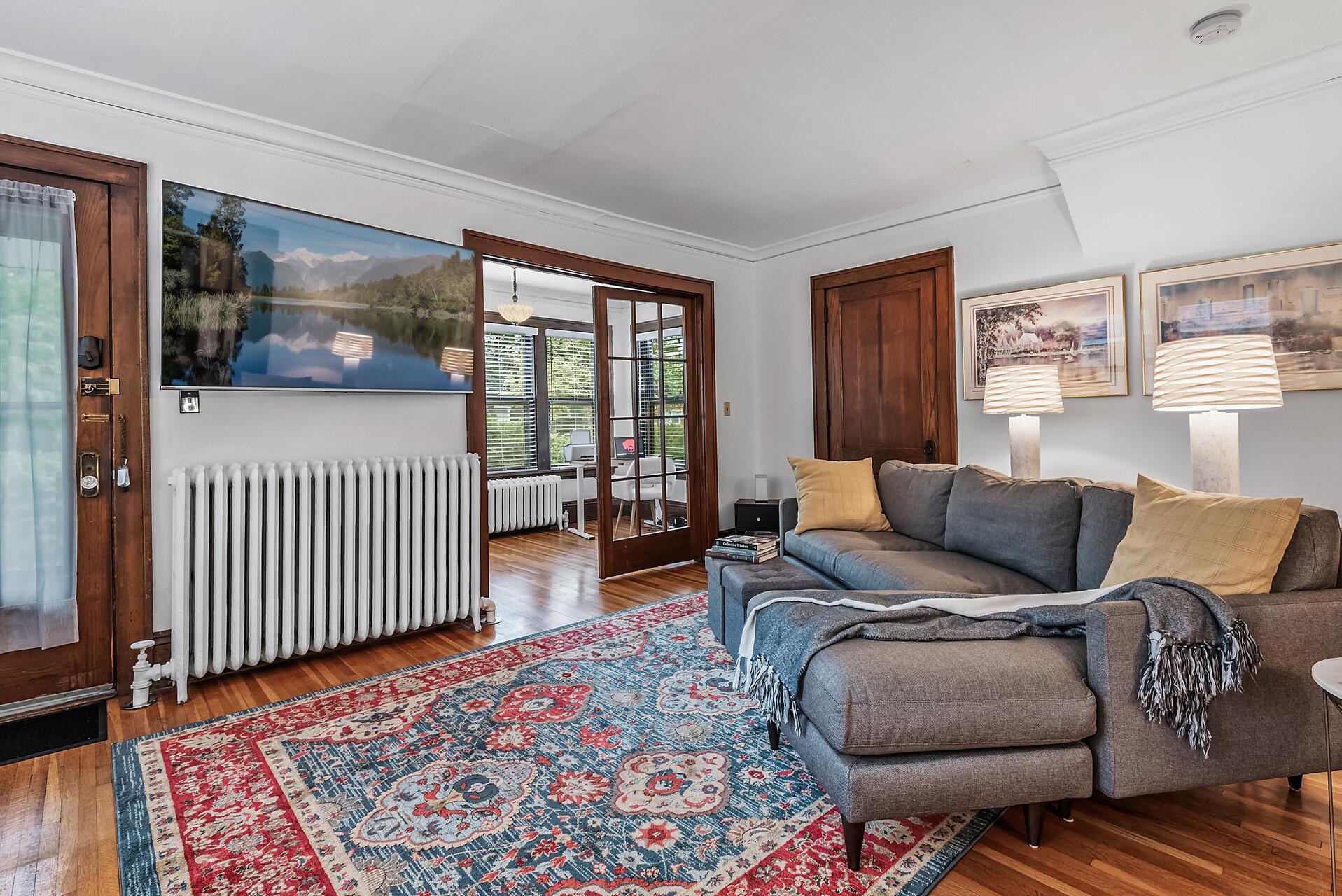 Listing Photo 3 - Condo for sale in building located at 3827 Blaisdell Ave, Minneapolis, MN 55409