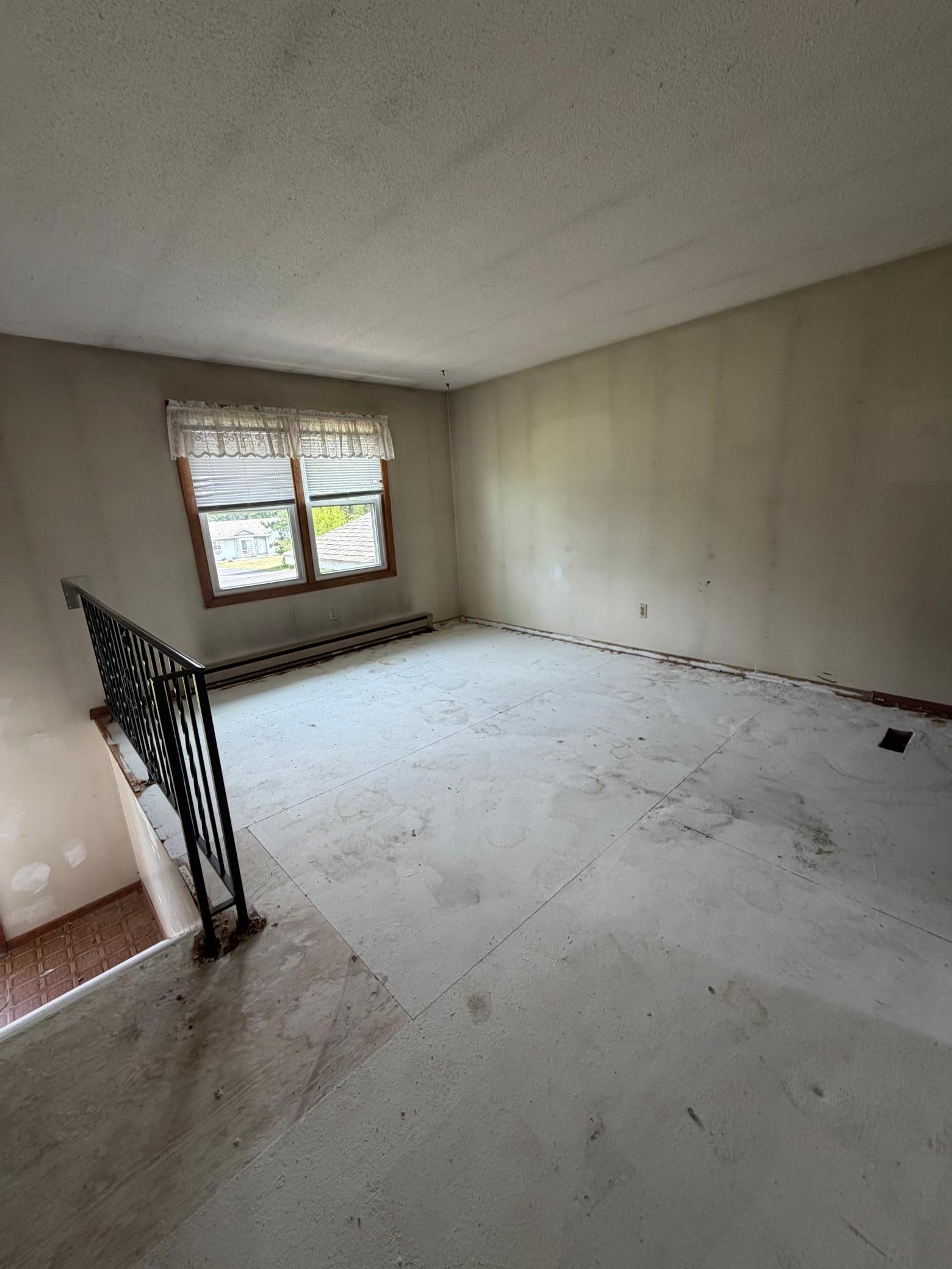 Photo 4 of Sale Pending at 25350 101st Street NW, Zimmerman, MN 55398 | MLS# 7098442 | Listing updated on 2026-09-21
