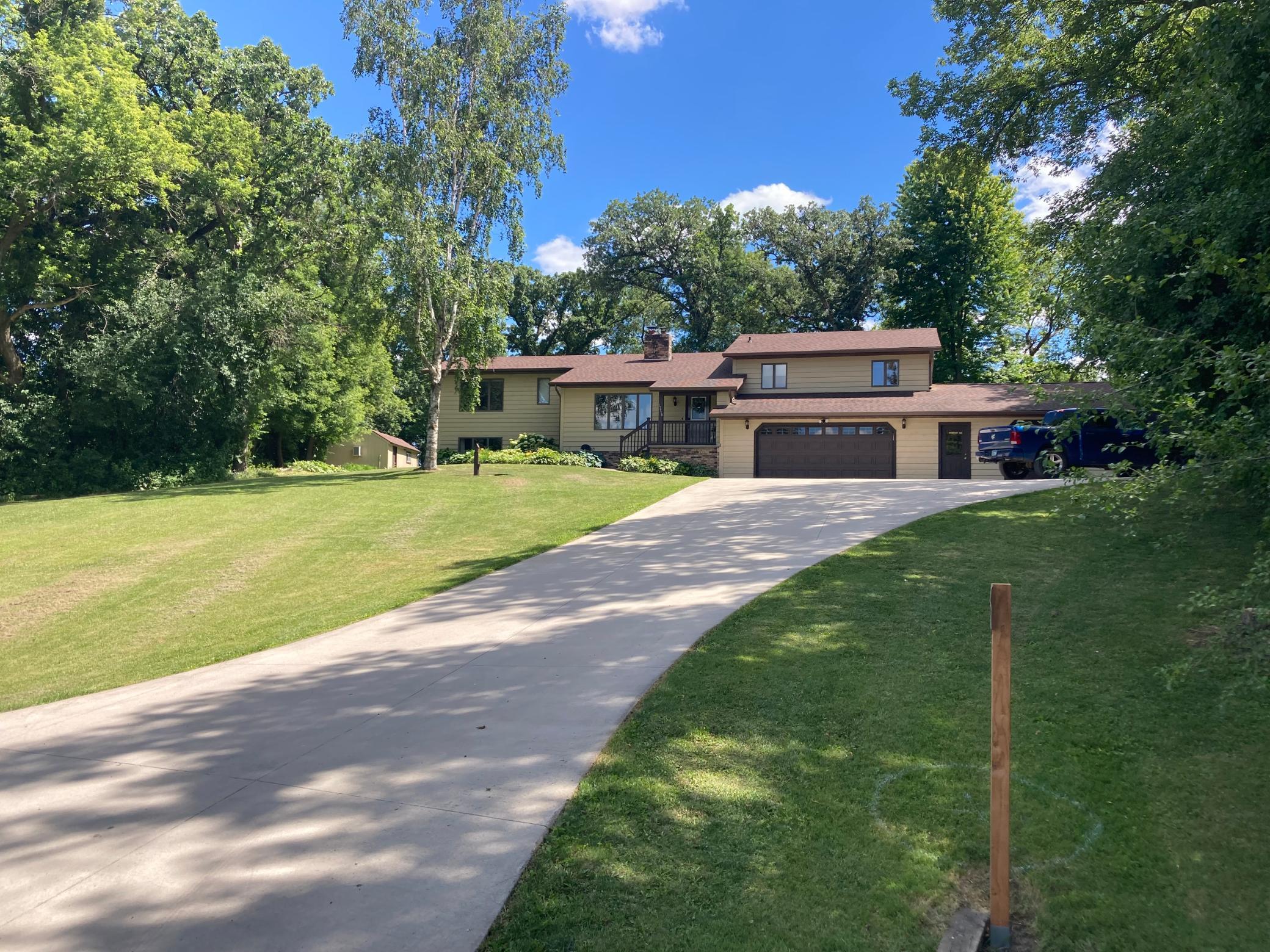 Photo 1 of Single family home for sale at 17910 Wedgewood Dr, Zumbrota, MN 55992 | MLS# 7099088 | Listing updated on 2026-09-21