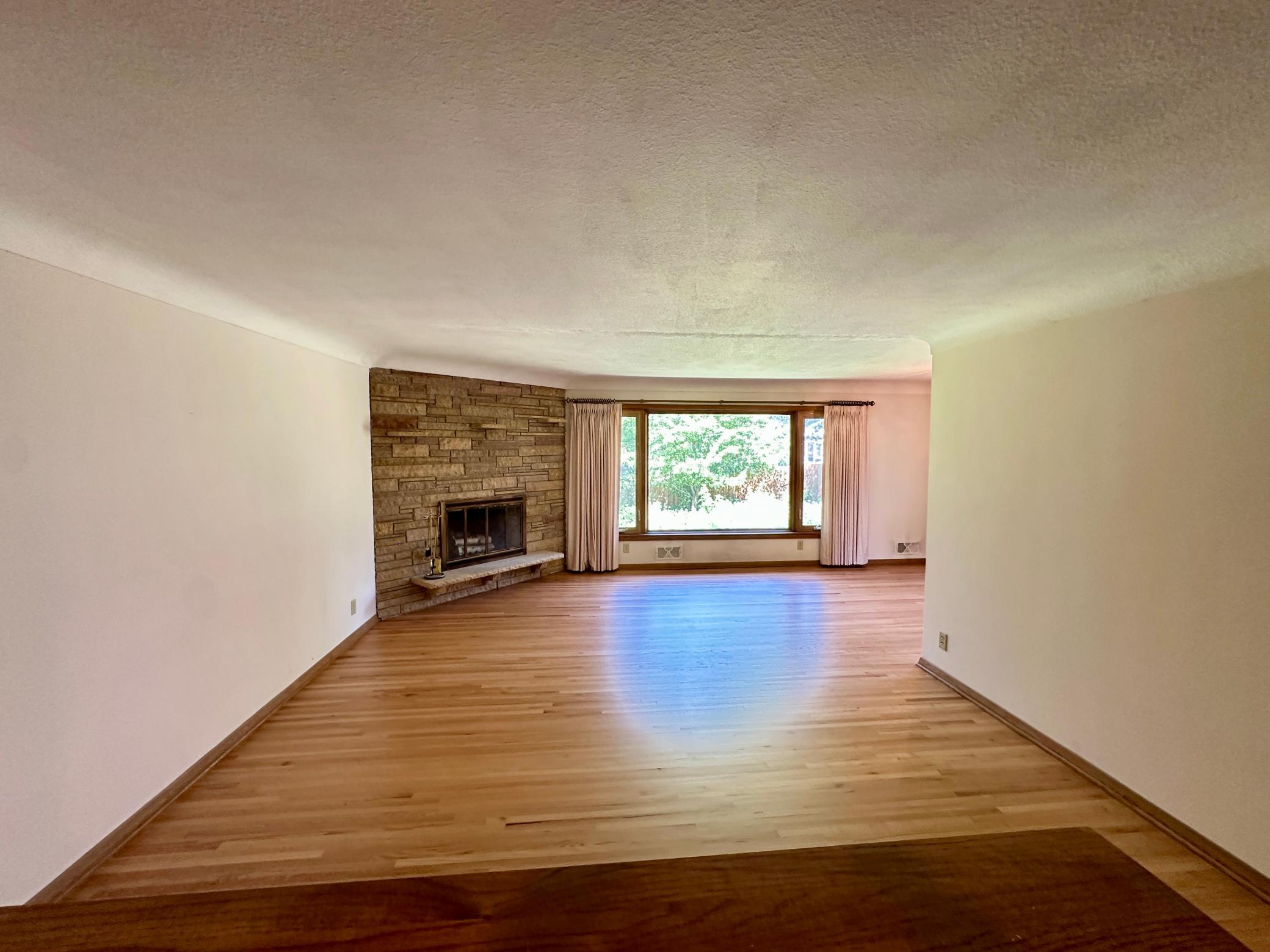 Photo 3 of Single family home for sale at 732 Forest Dale Rd, Saint Paul, MN 55112 | MLS# 7100078 | Listing updated on 2026-09-21