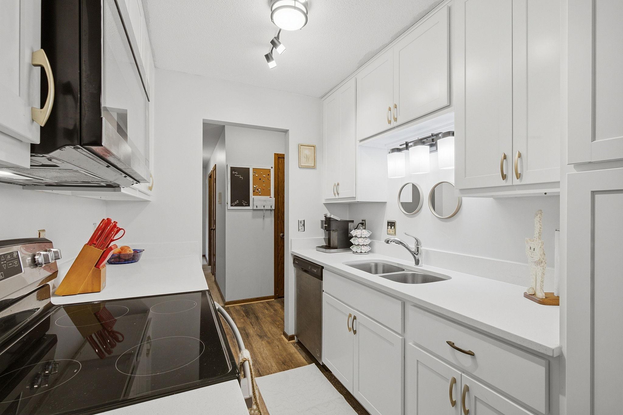 Photo 1 of Condo for sale at 255 Westview Dr #308, Saint Paul, MN 55118 | MLS# 7100222 | Listing updated on 2026-09-21