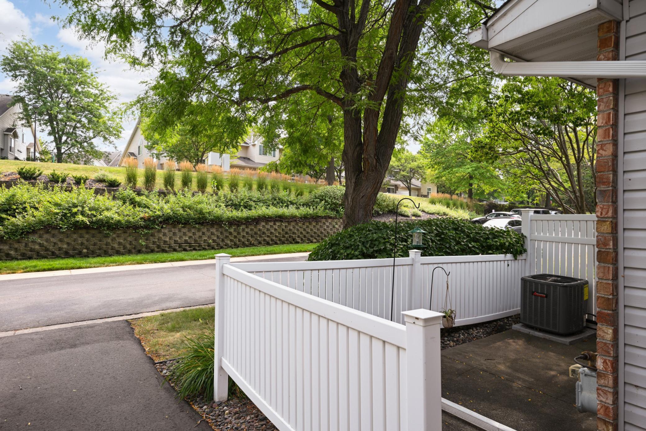 Photo 3 of Single family home for sale at 13533 Carmody Dr, Eden Prairie, MN 55344 | MLS# 7101938 | Listing updated on 2026-09-21
