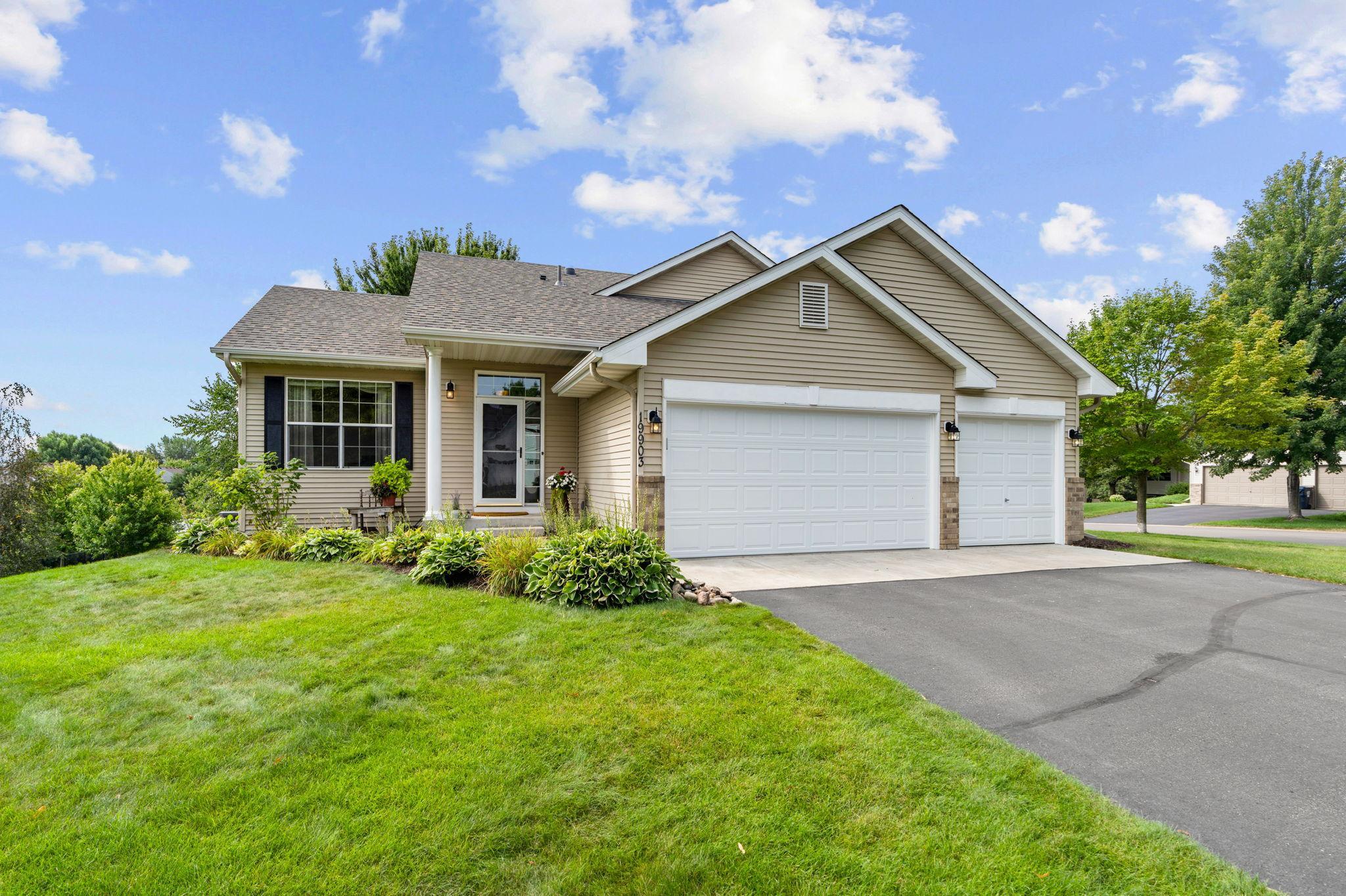 Photo 1 of Sale Pending at 19903 Excelsior Ln, Farmington, MN 55024 | MLS# 7106677 | Listing updated on 2026-09-21