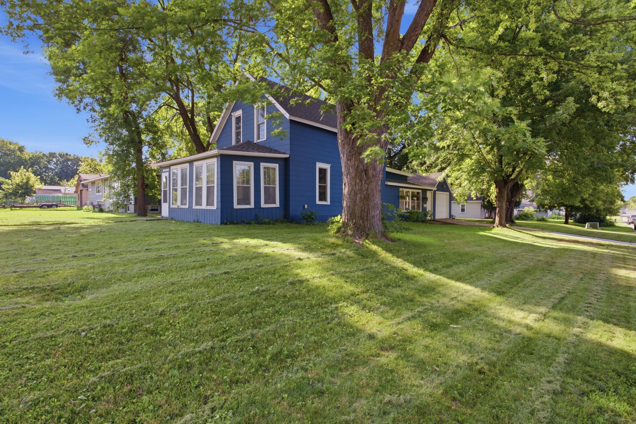 Single family home for sale at 1223 Litchfield Ave SW, Willmar, MN 56201 | MLS# 7108996