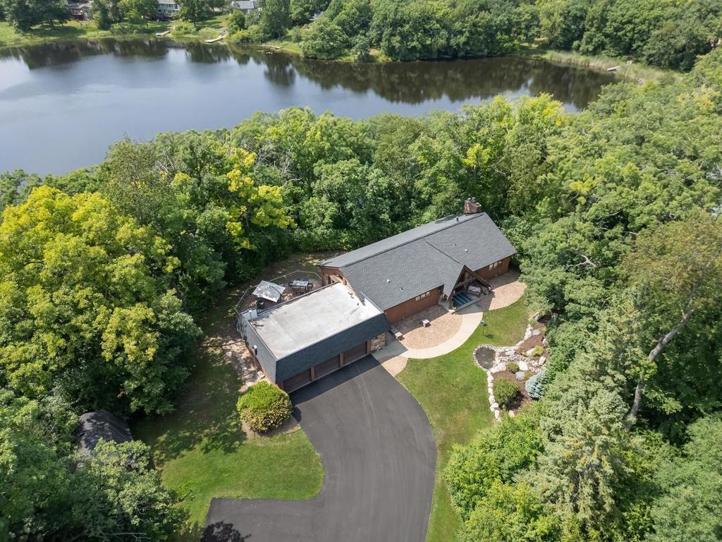 Photo 2 of Sale Pending at 335 Pineview Ln N, Minneapolis, MN 55441 | MLS# 7113147 | Listing updated on 2026-09-21