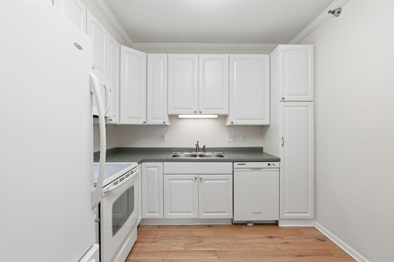 Photo 4 of Condo for sale at 6600 Lyndale Ave S #308, Minneapolis, MN 55423 | MLS# 7113615 | Listing updated on 2026-10-23