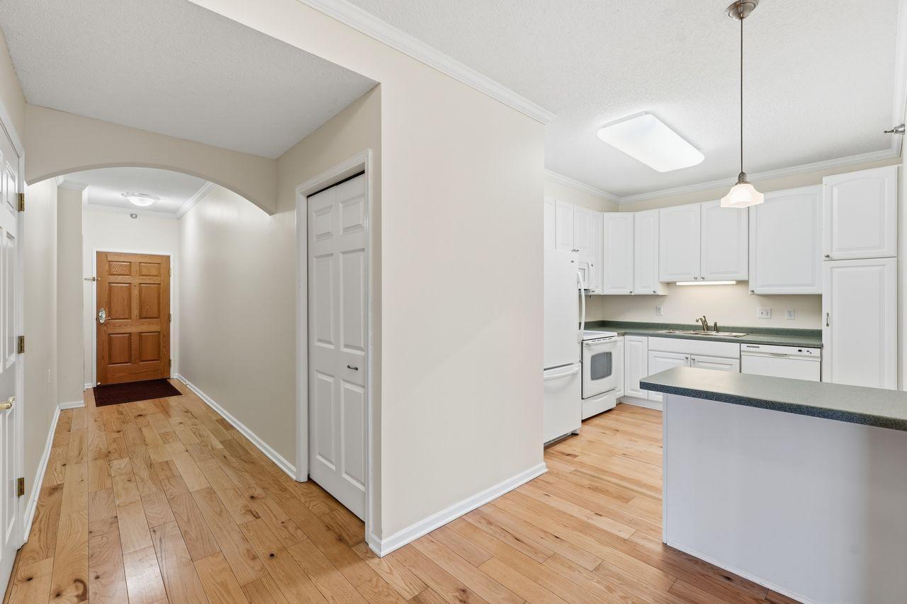 Photo 3 of Condo for sale at 6600 Lyndale Ave S #308, Minneapolis, MN 55423 | MLS# 7113615 | Listing updated on 2026-10-23