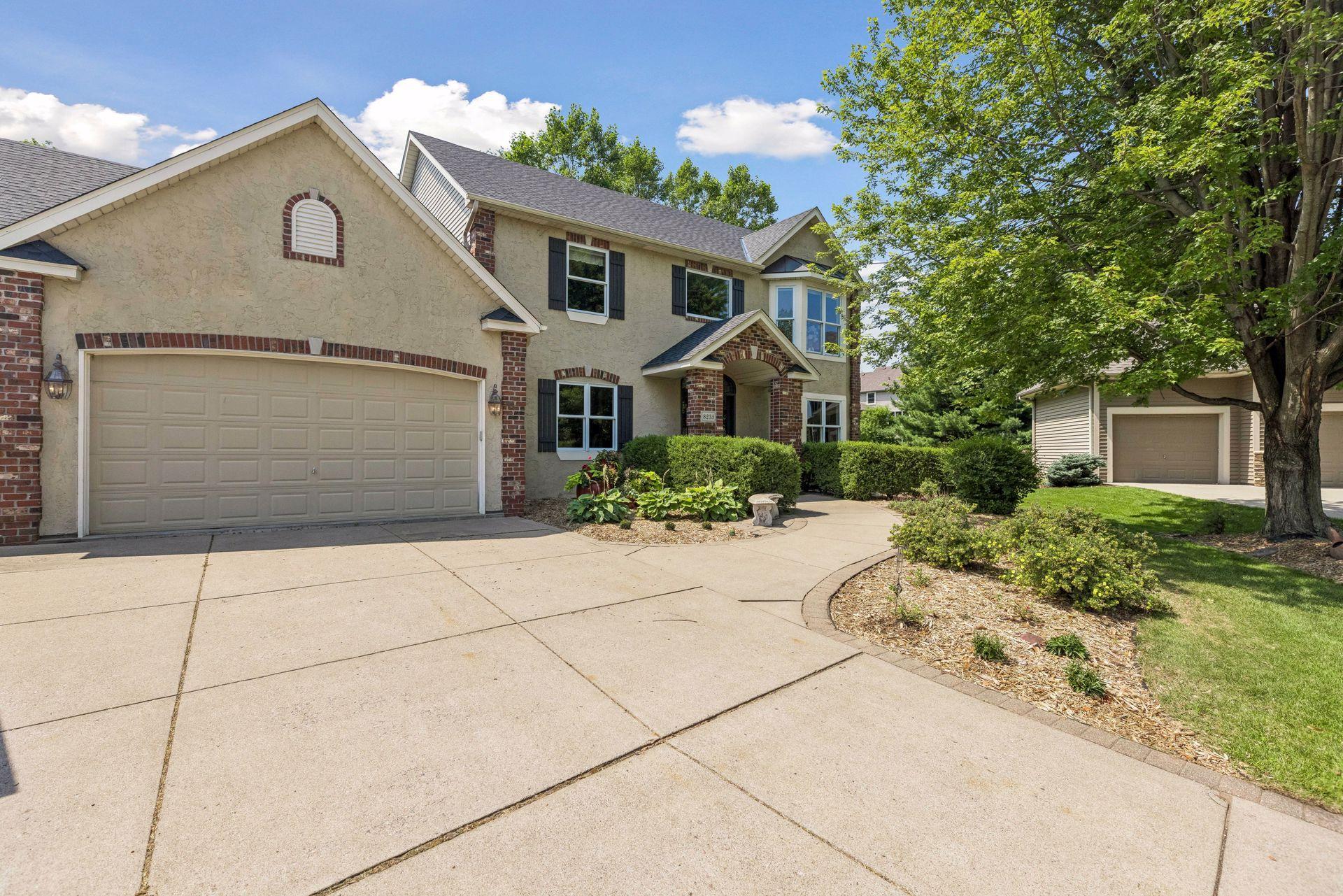 Photo 1 of Single family home for sale at 8235 Enclave Cvs, Saint Paul, MN 55125 | MLS# 7115647 | Listing updated on 2026-09-21