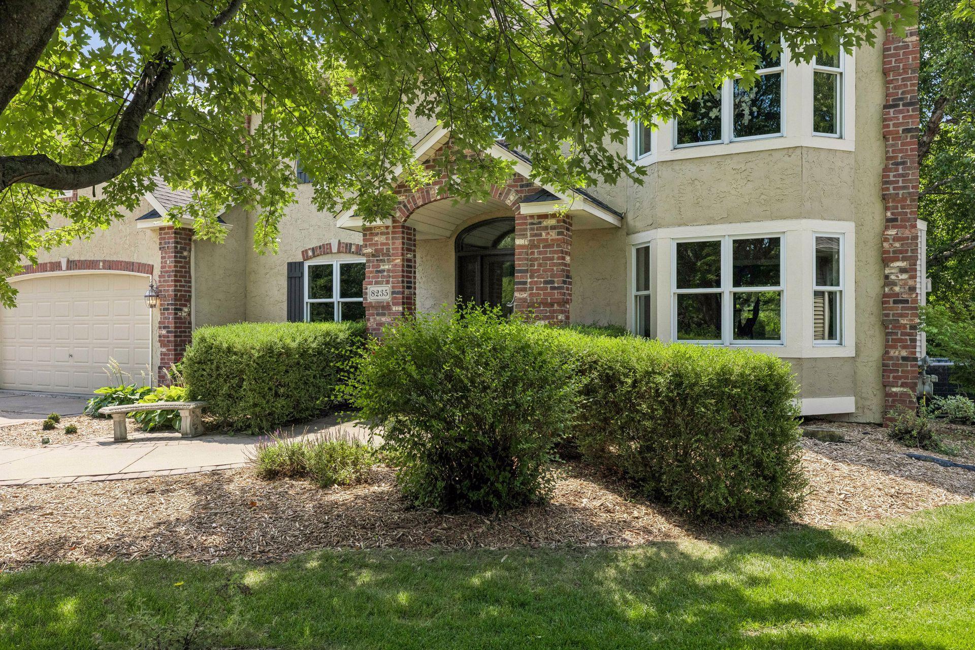 Photo 2 of Single family home for sale at 8235 Enclave Cvs, Saint Paul, MN 55125 | MLS# 7115647 | Listing updated on 2026-09-21