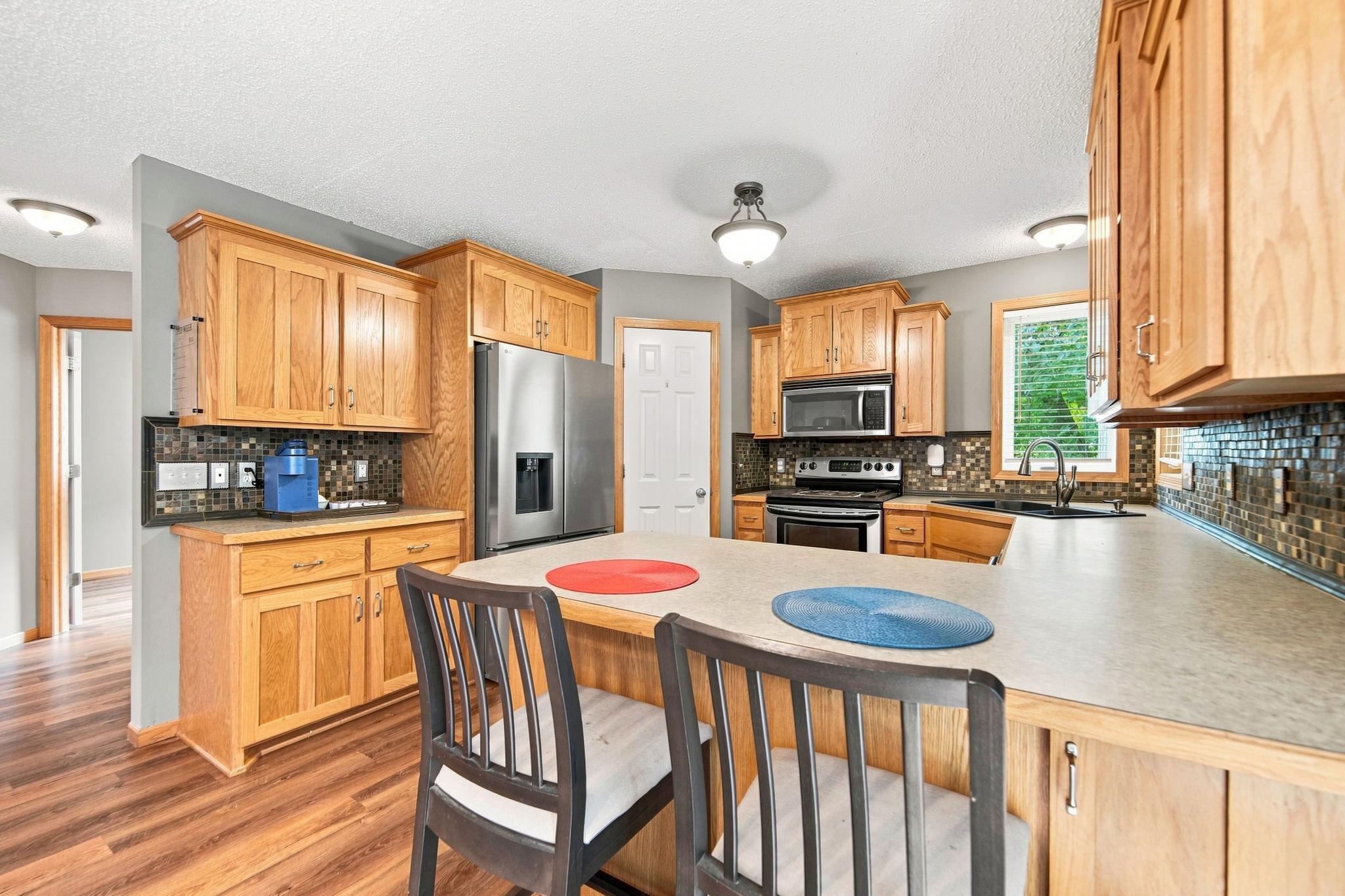 Single family home for sale at 1007 3rd Avenue NW, Buffalo, MN 55313 | MLS# 7117245