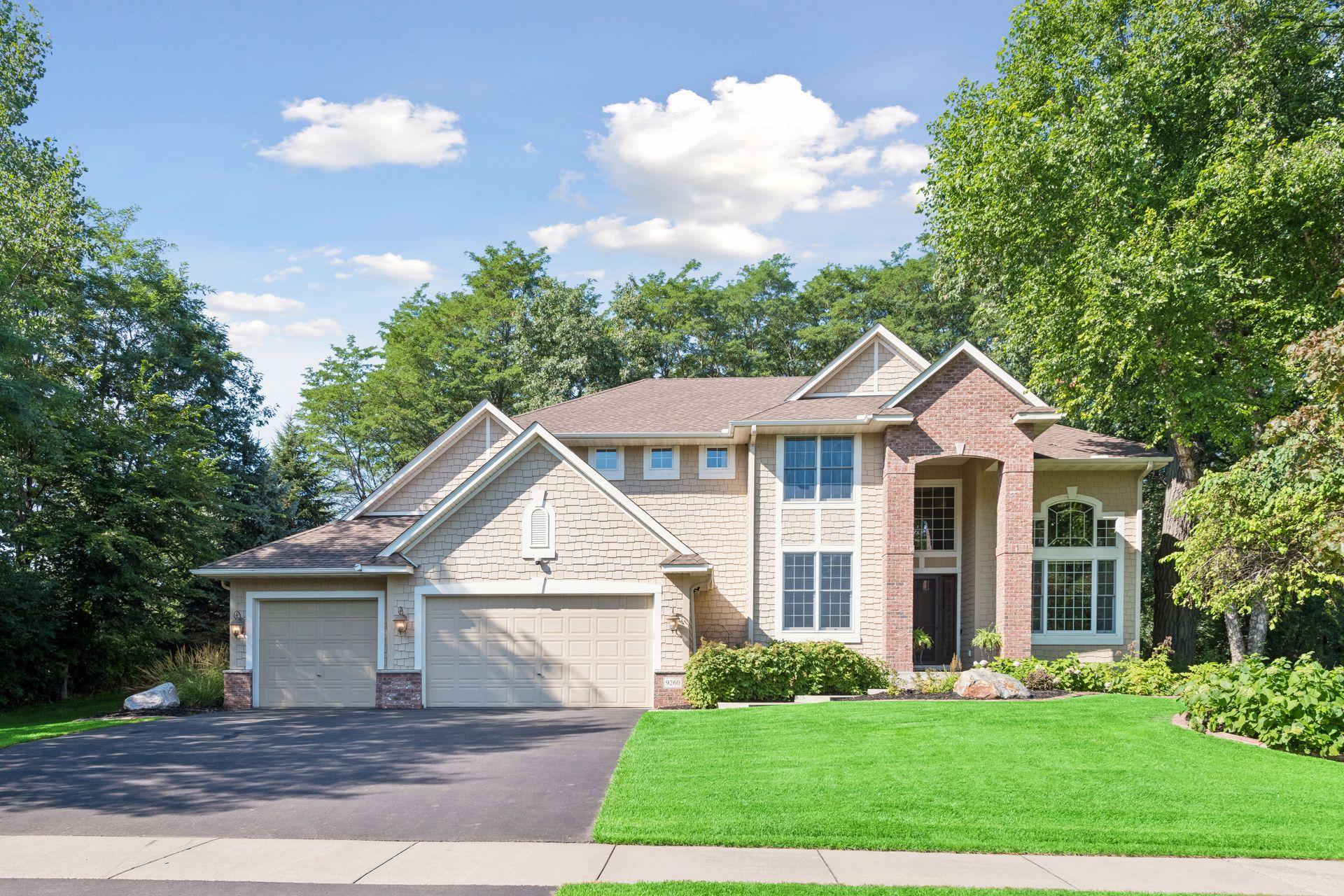 Photo 1 of Single family home for sale at 9260 Red Oak Dr, Victoria, MN 55386 | MLS# 7118672 | Listing updated on 2026-10-05
