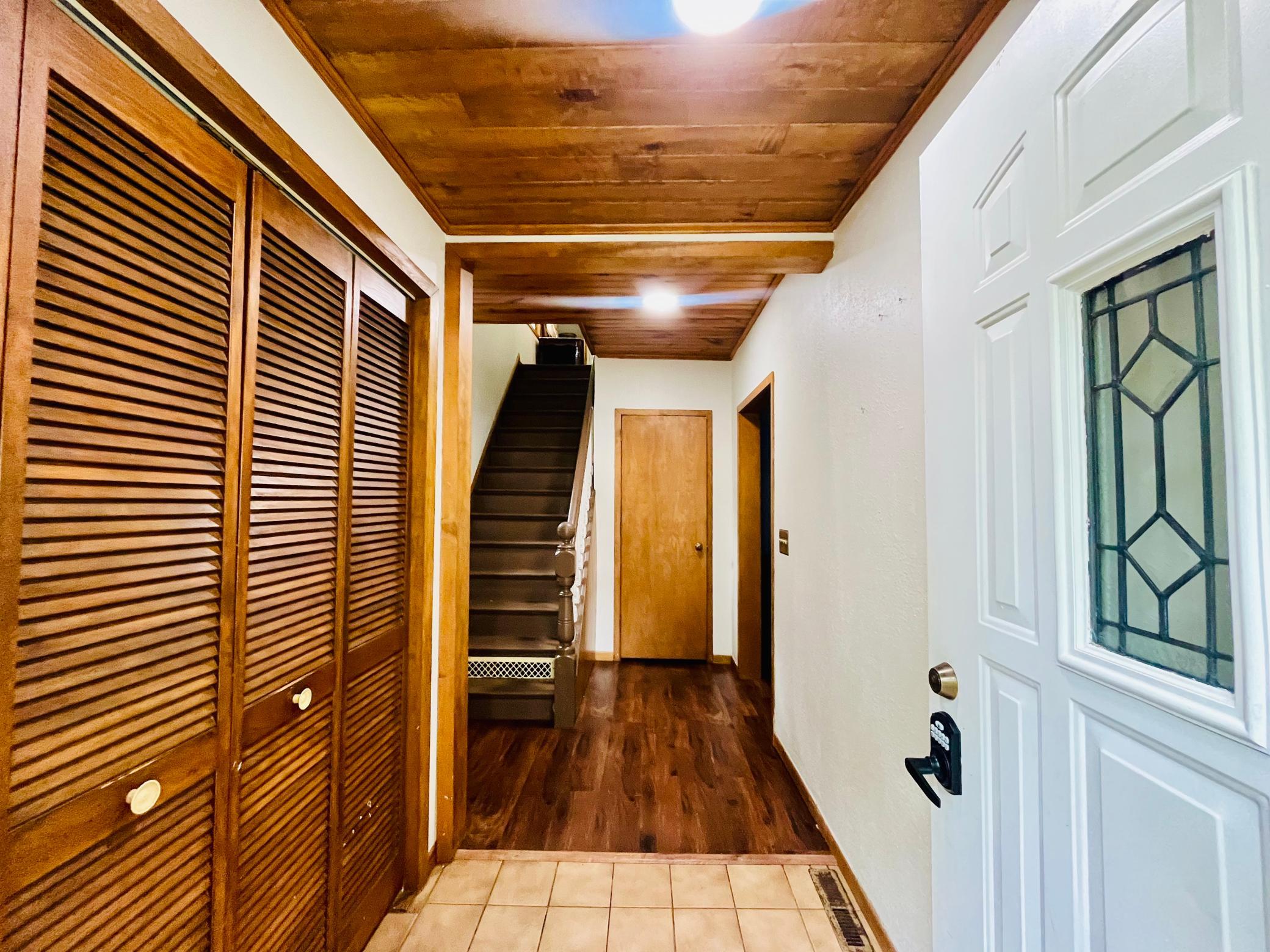 Photo 3 of Single family home for sale at 220 N 7th Street, Montevideo, MN 56265 | MLS# 7121751 | Listing updated on 2026-09-21