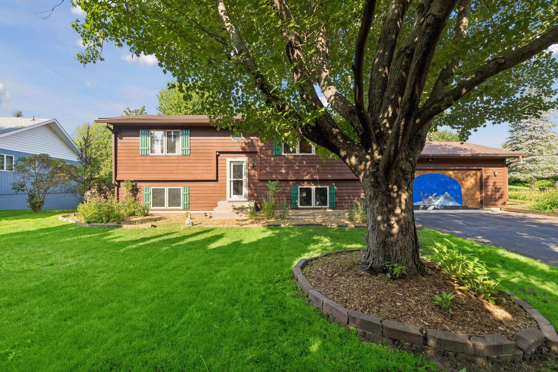 Photo 4 of Sale Pending at 818 Pine Tree Trl, Stillwater, MN 55082 | MLS# 7122499 | Listing updated on 2026-09-22